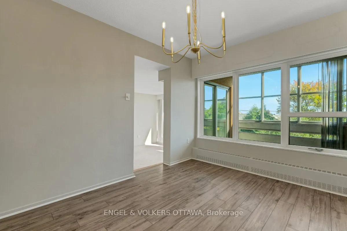 373 Laurier Avenue E #505
