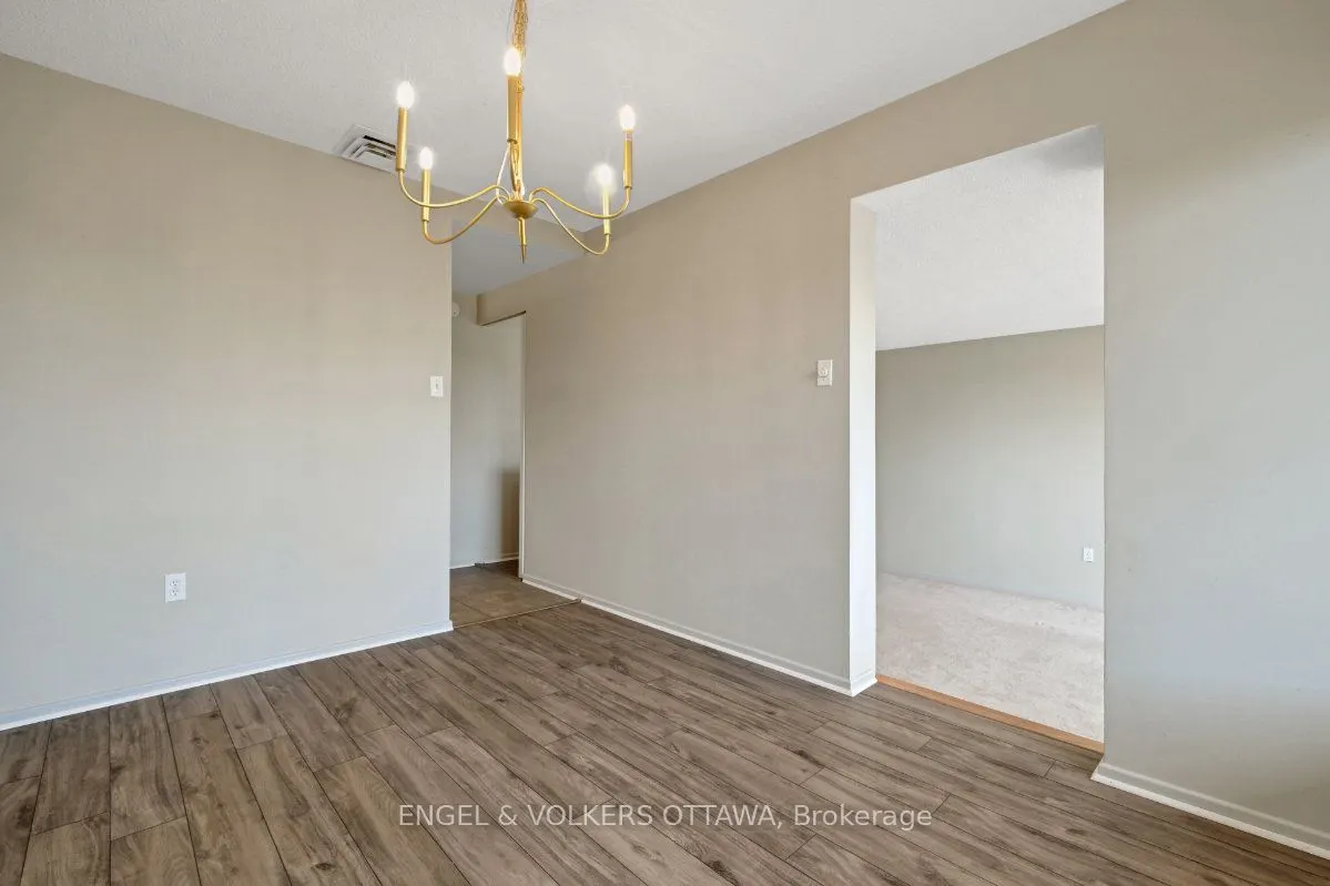 373 Laurier Avenue E #505