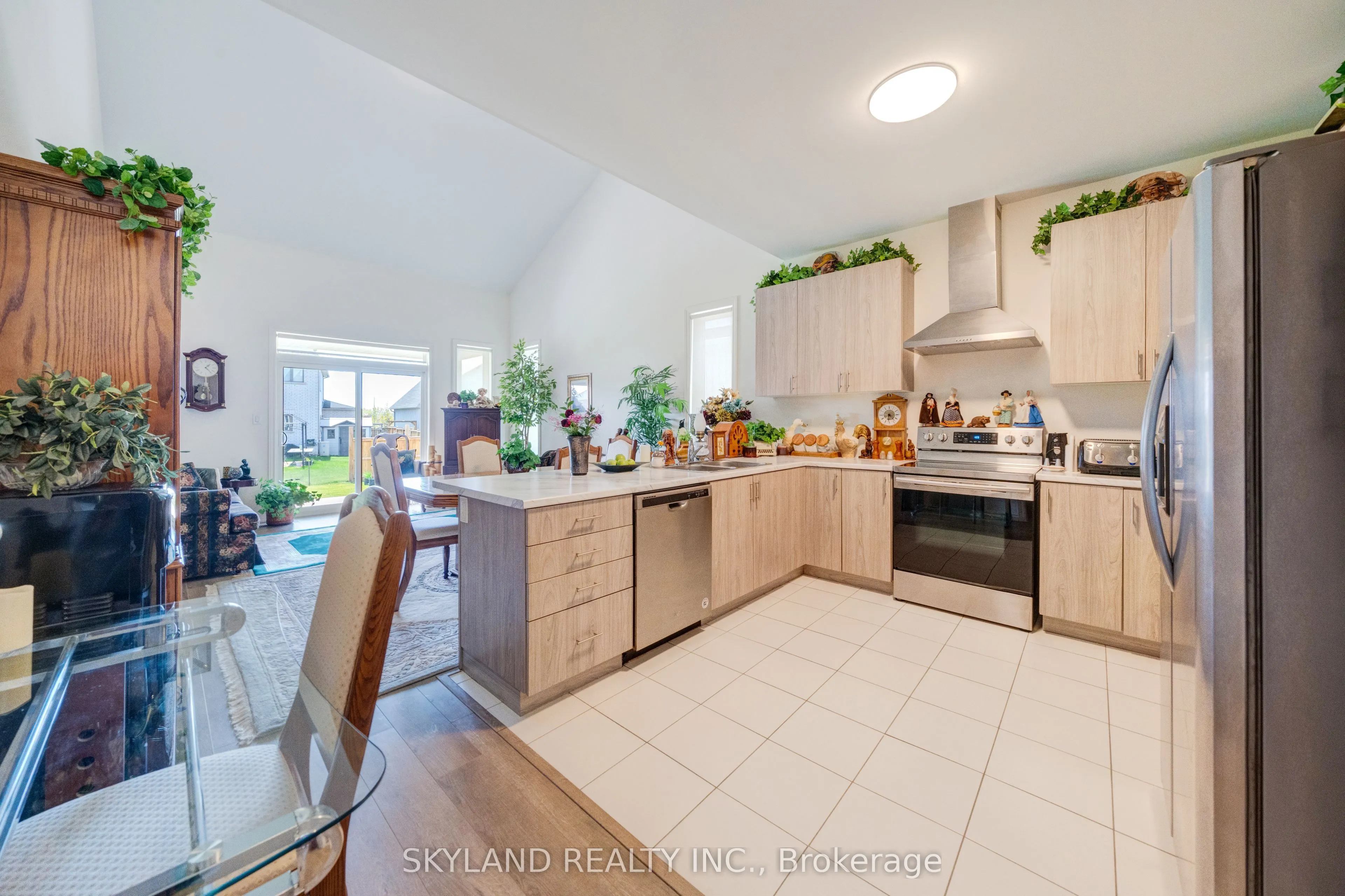 1487 Marina Drive