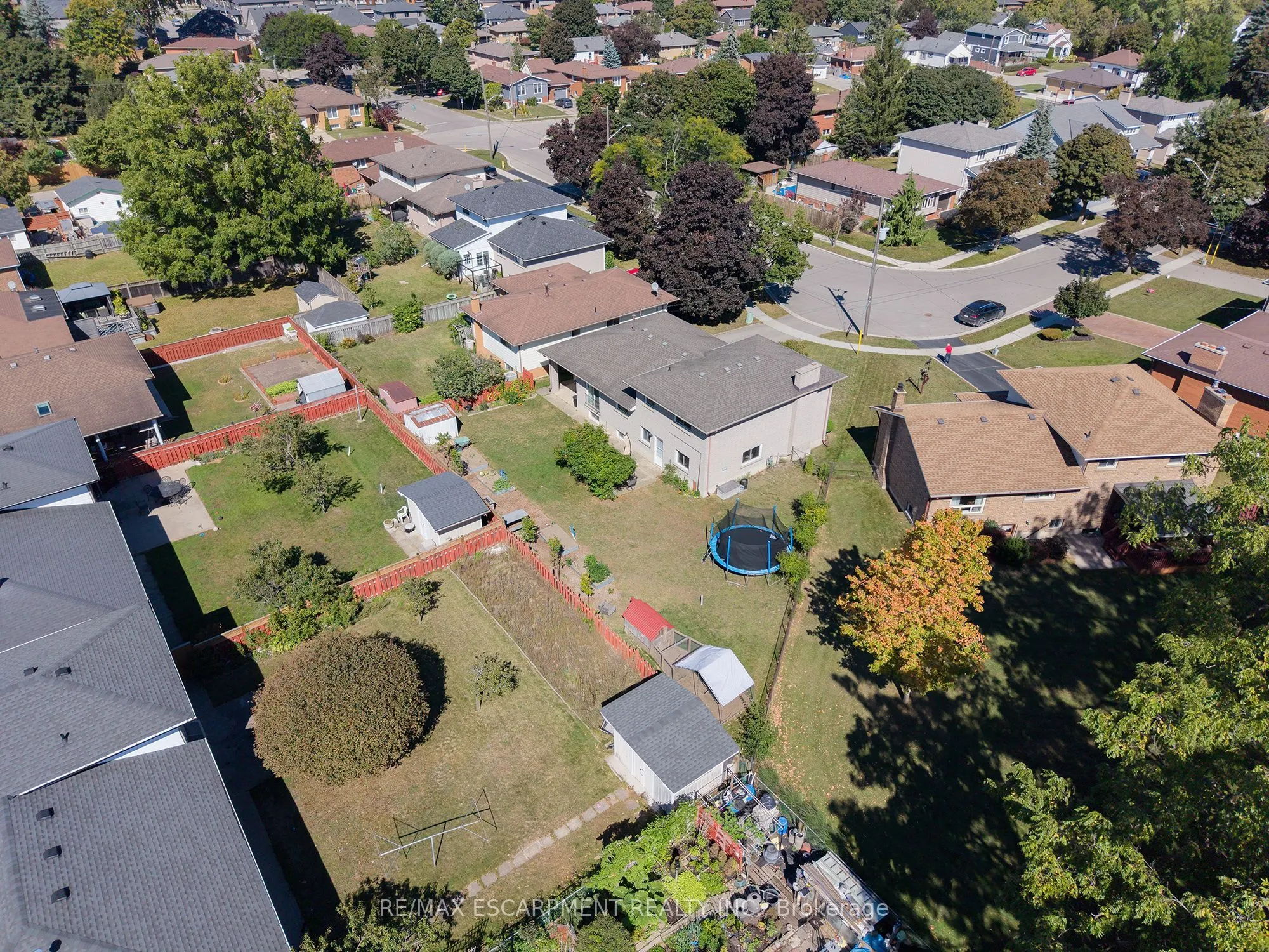 32 Avondale Crescent