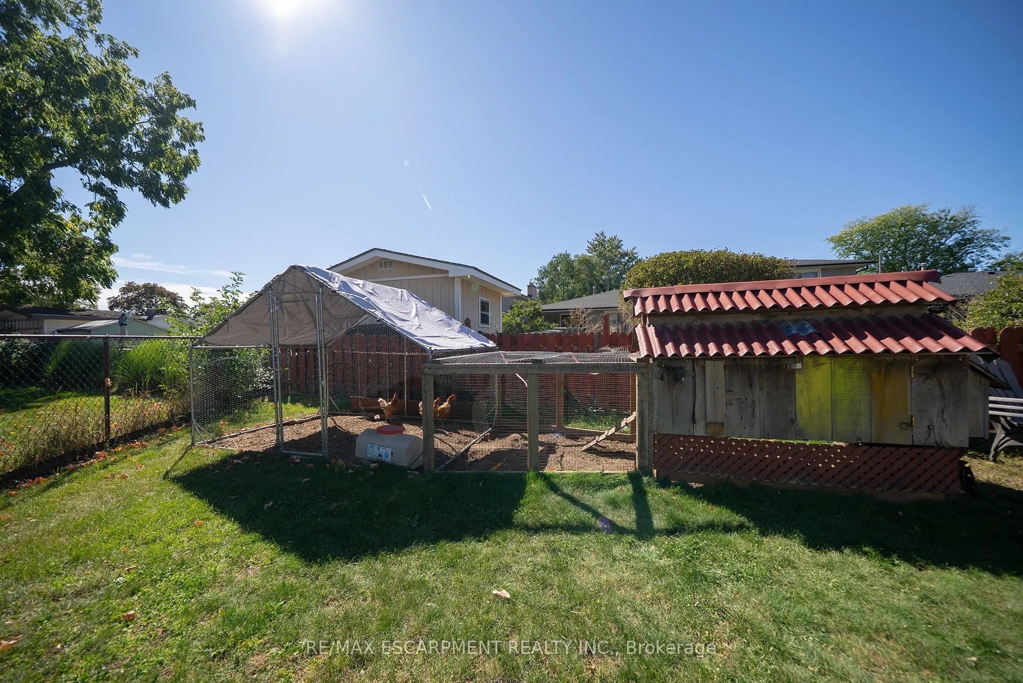 32 Avondale Crescent
