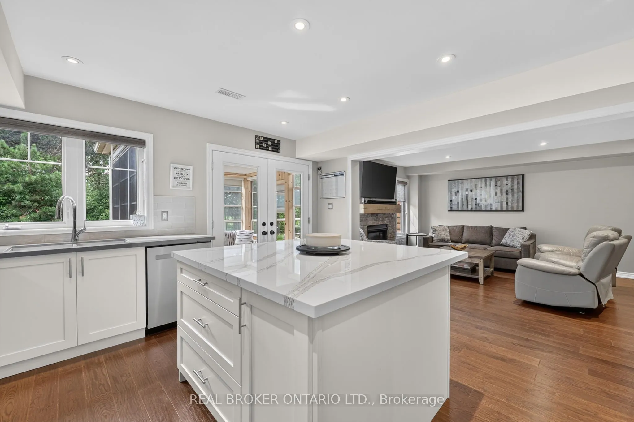 30 Masters Crescent