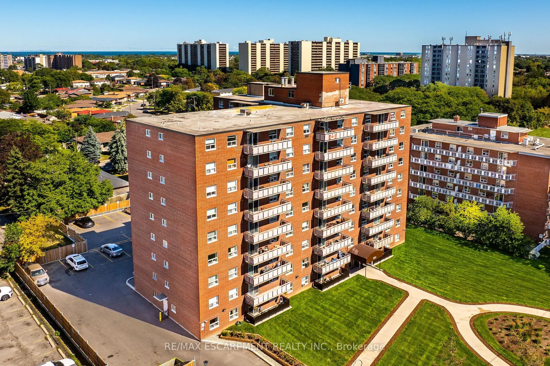 851 QUEENSTON Road #604
