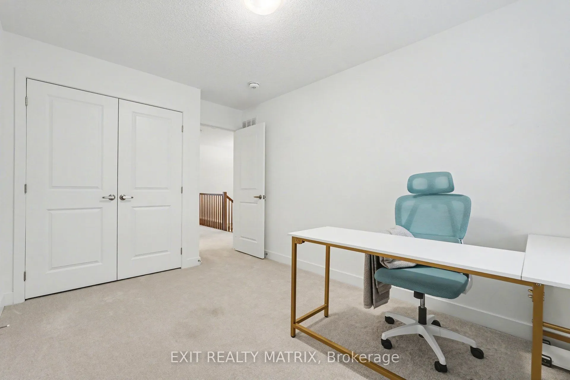 656 Putney Crescent