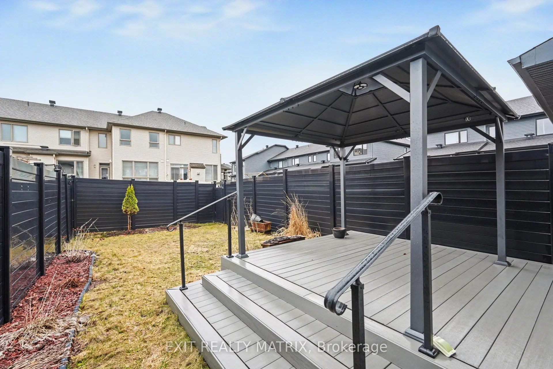 656 Putney Crescent