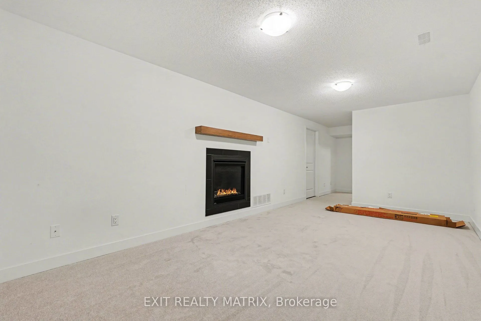 656 Putney Crescent