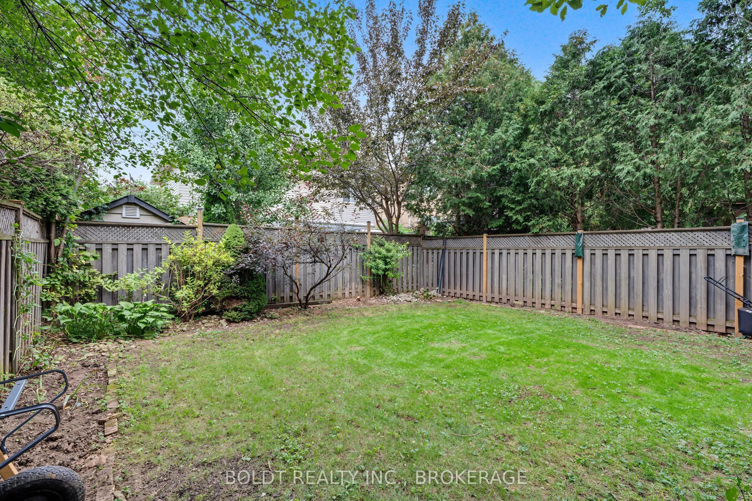 17 Valridge Court
