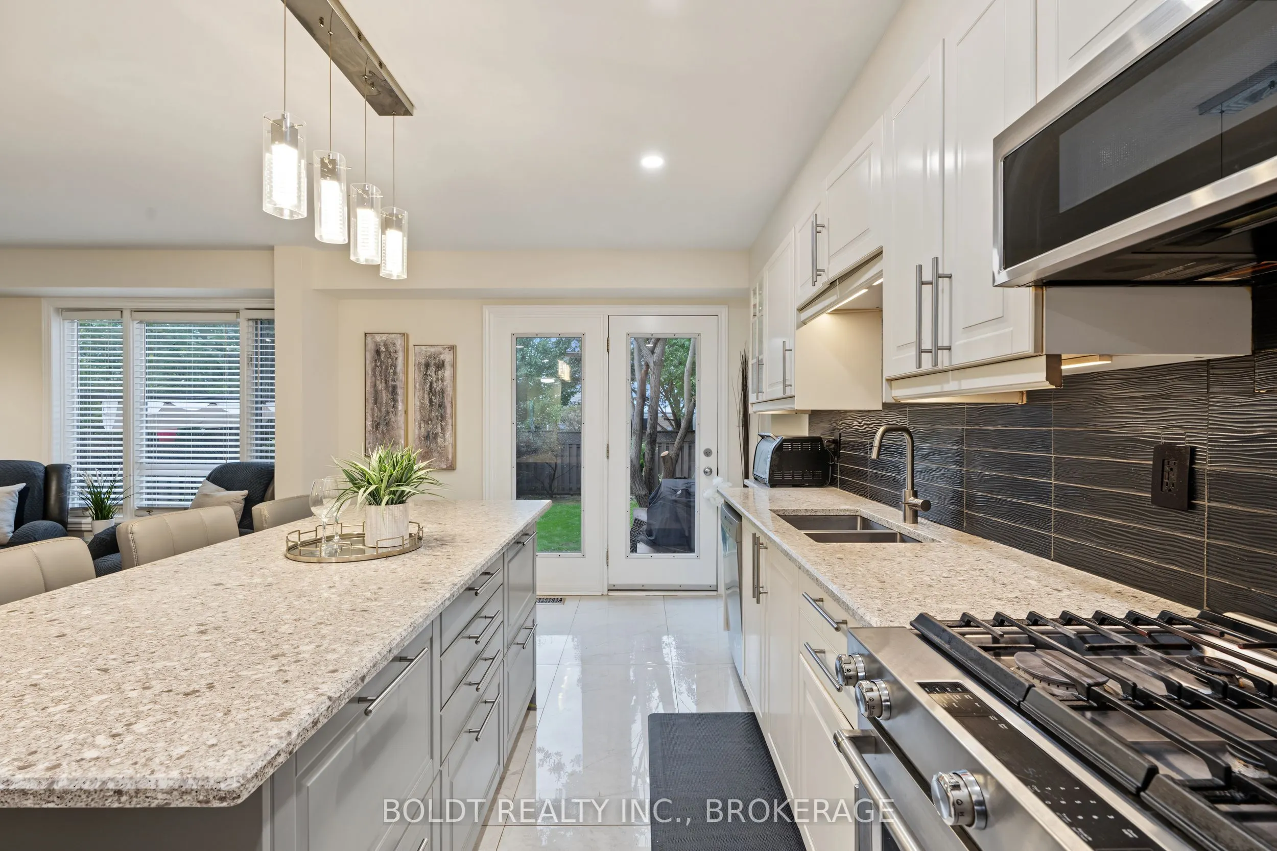 17 Valridge Court