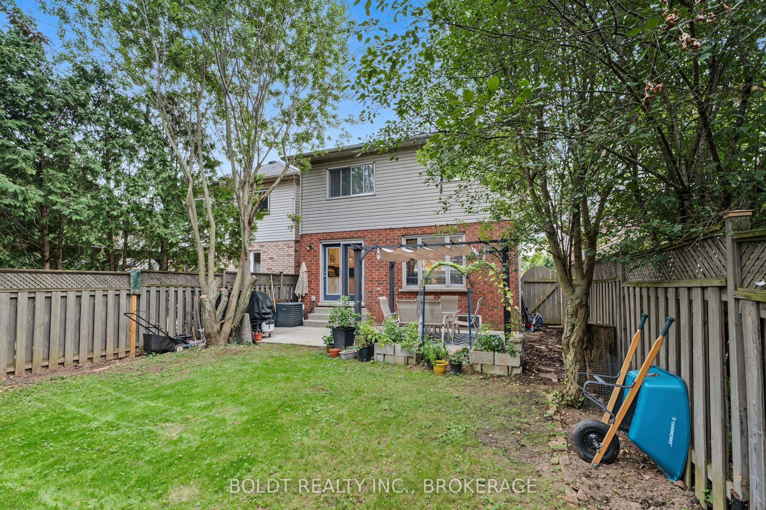 17 Valridge Court