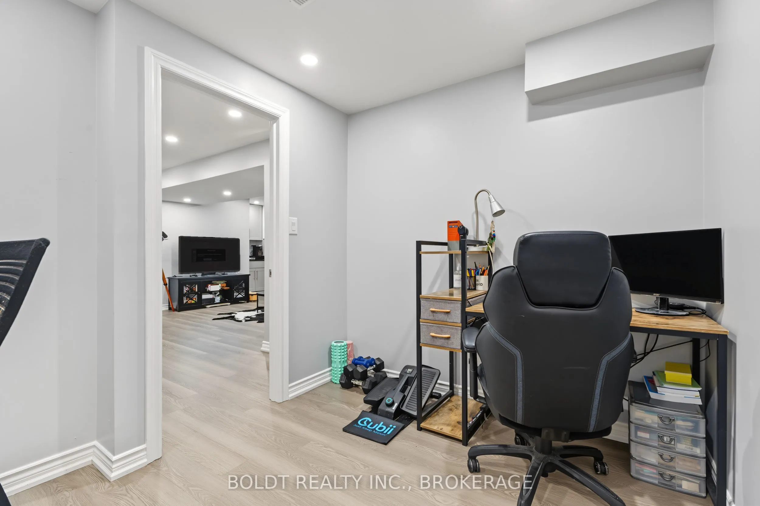 17 Valridge Court