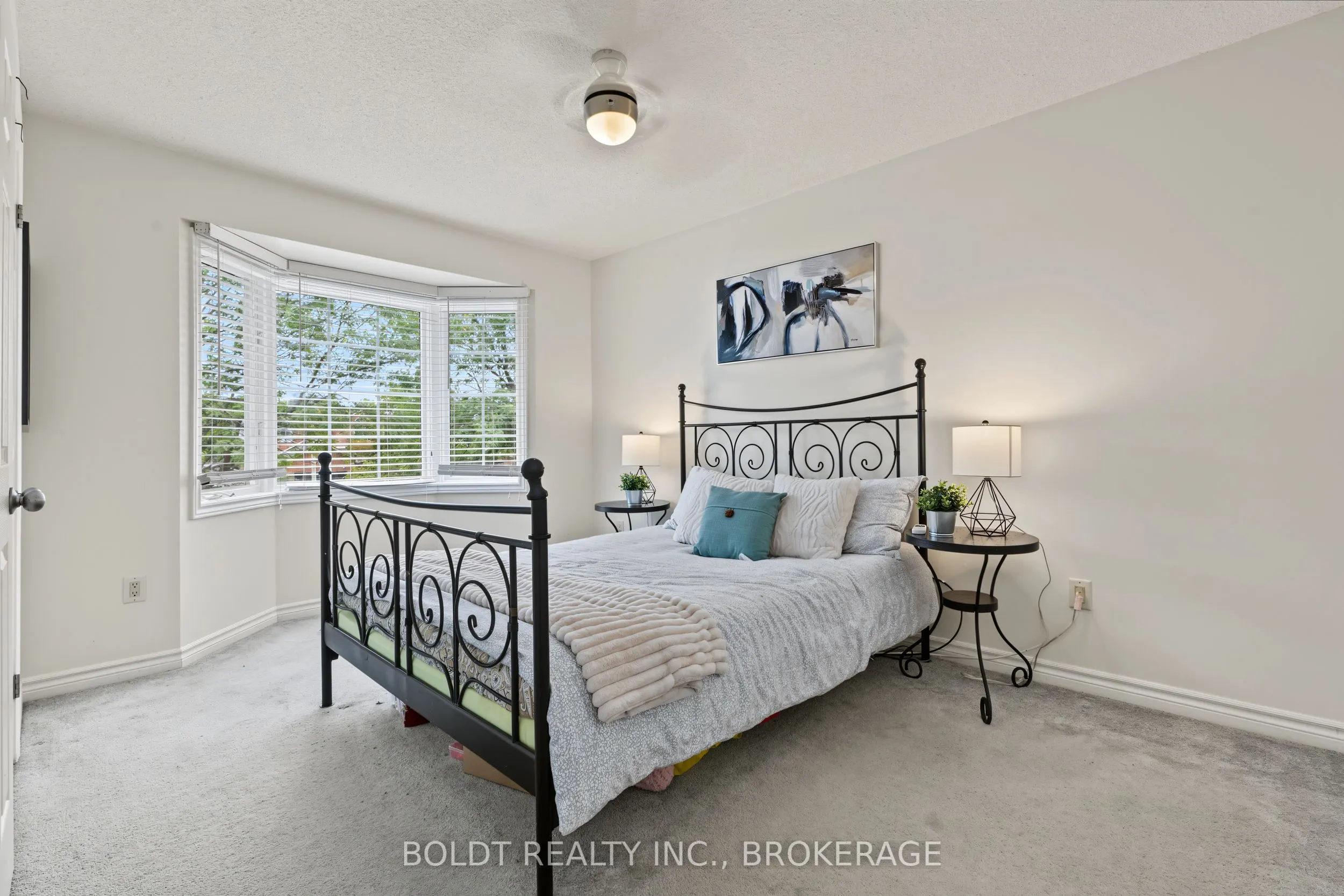 17 Valridge Court