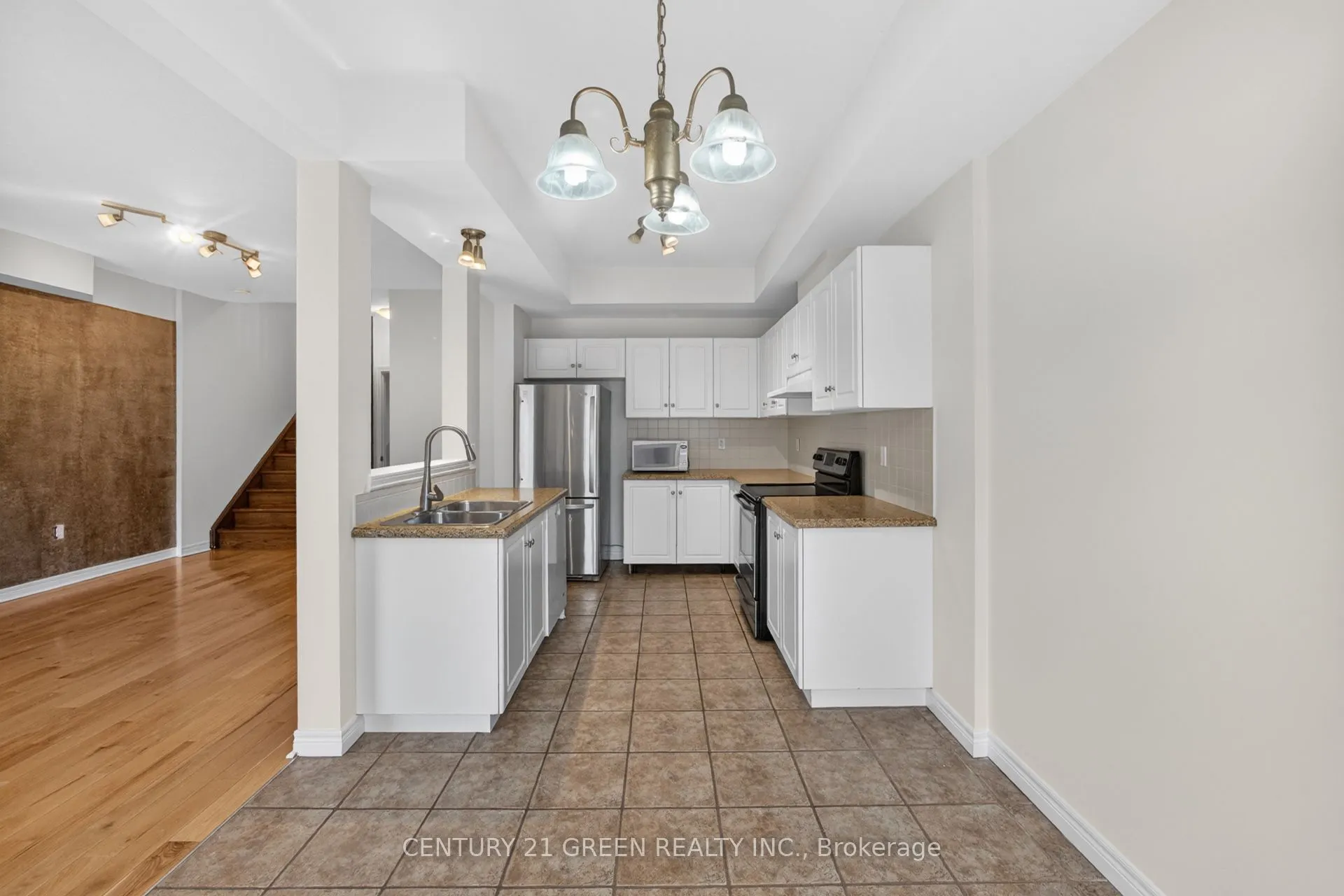18 Palacebeach Trail
