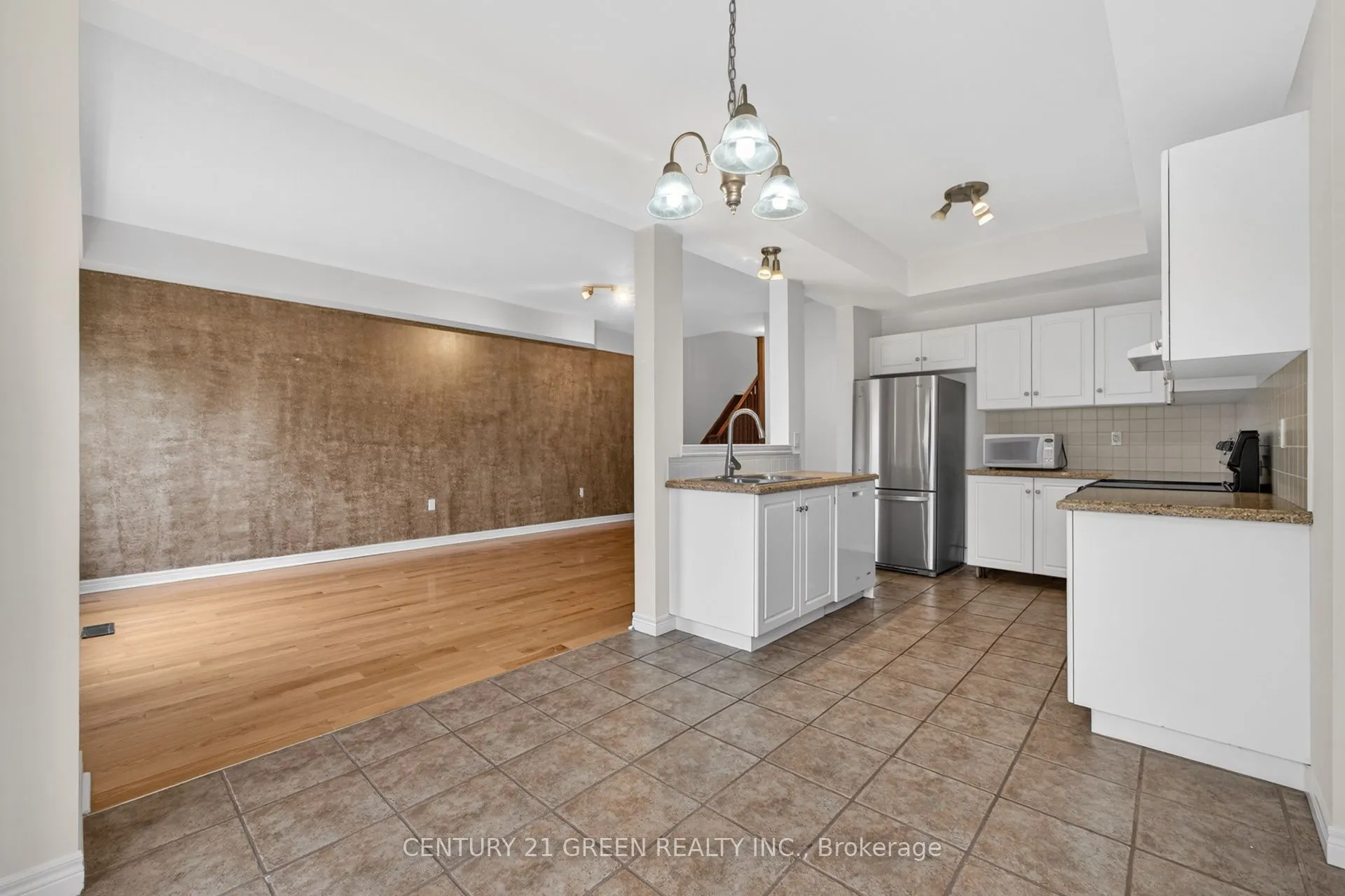 18 Palacebeach Trail