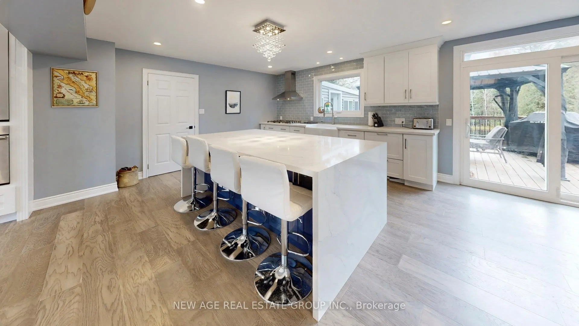 9045 Sideroad 17