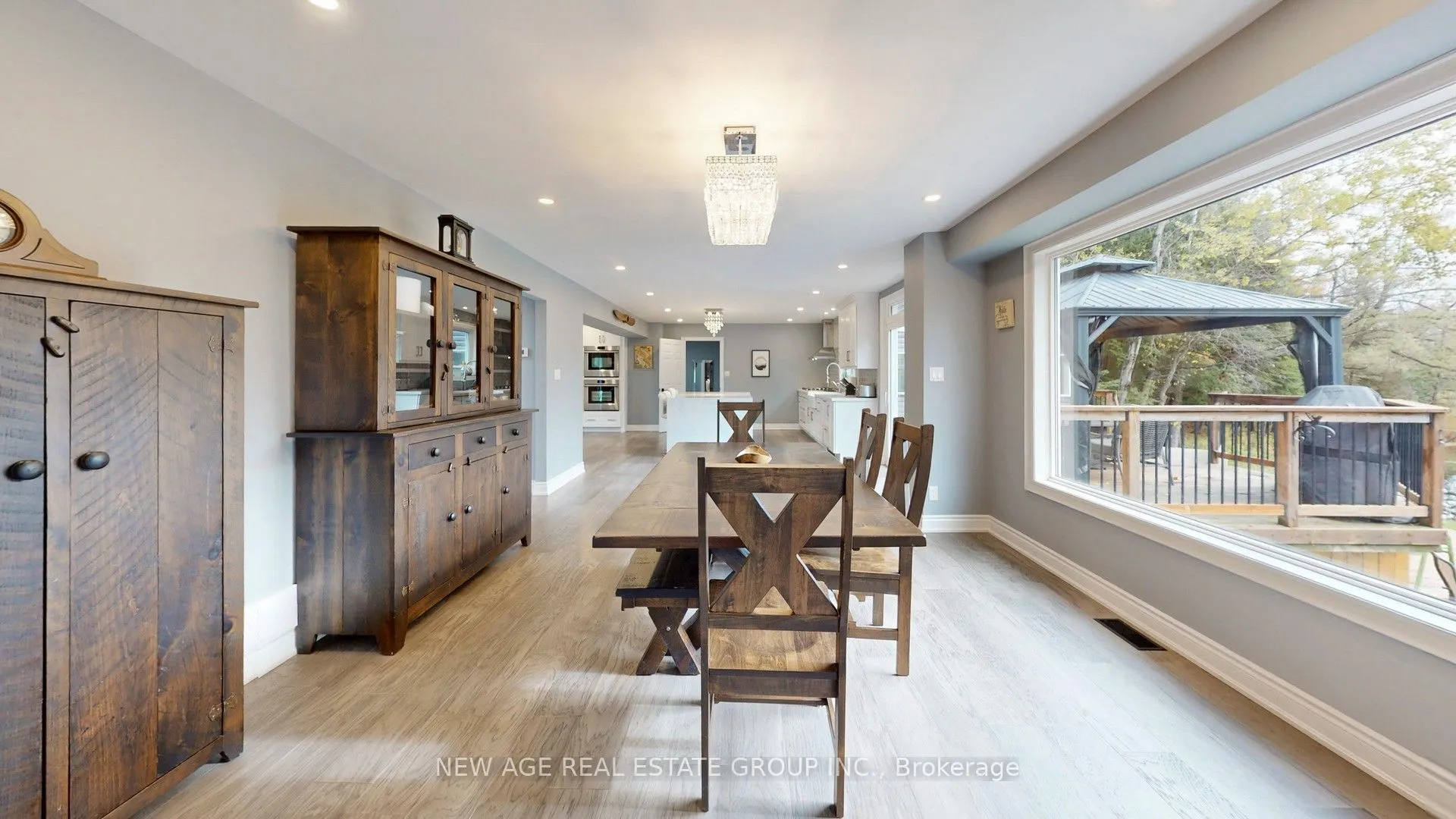 9045 Sideroad 17