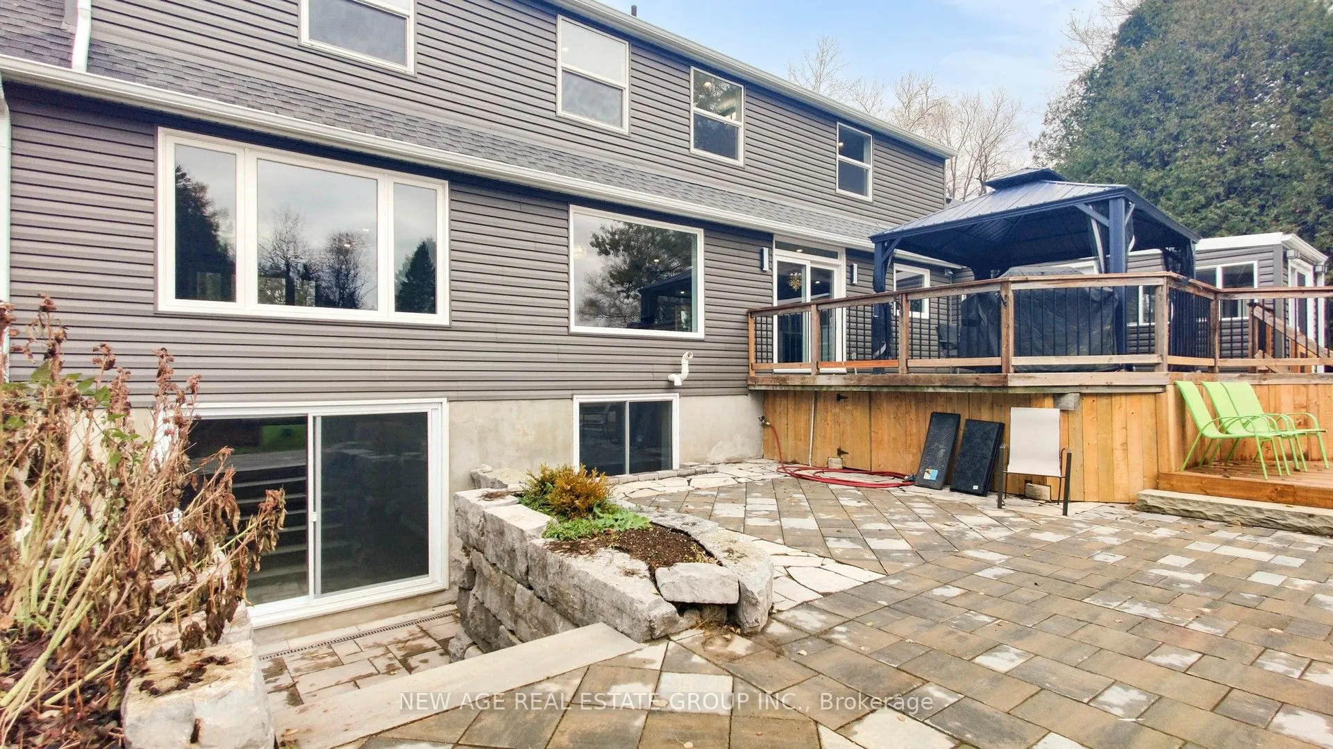 9045 Sideroad 17