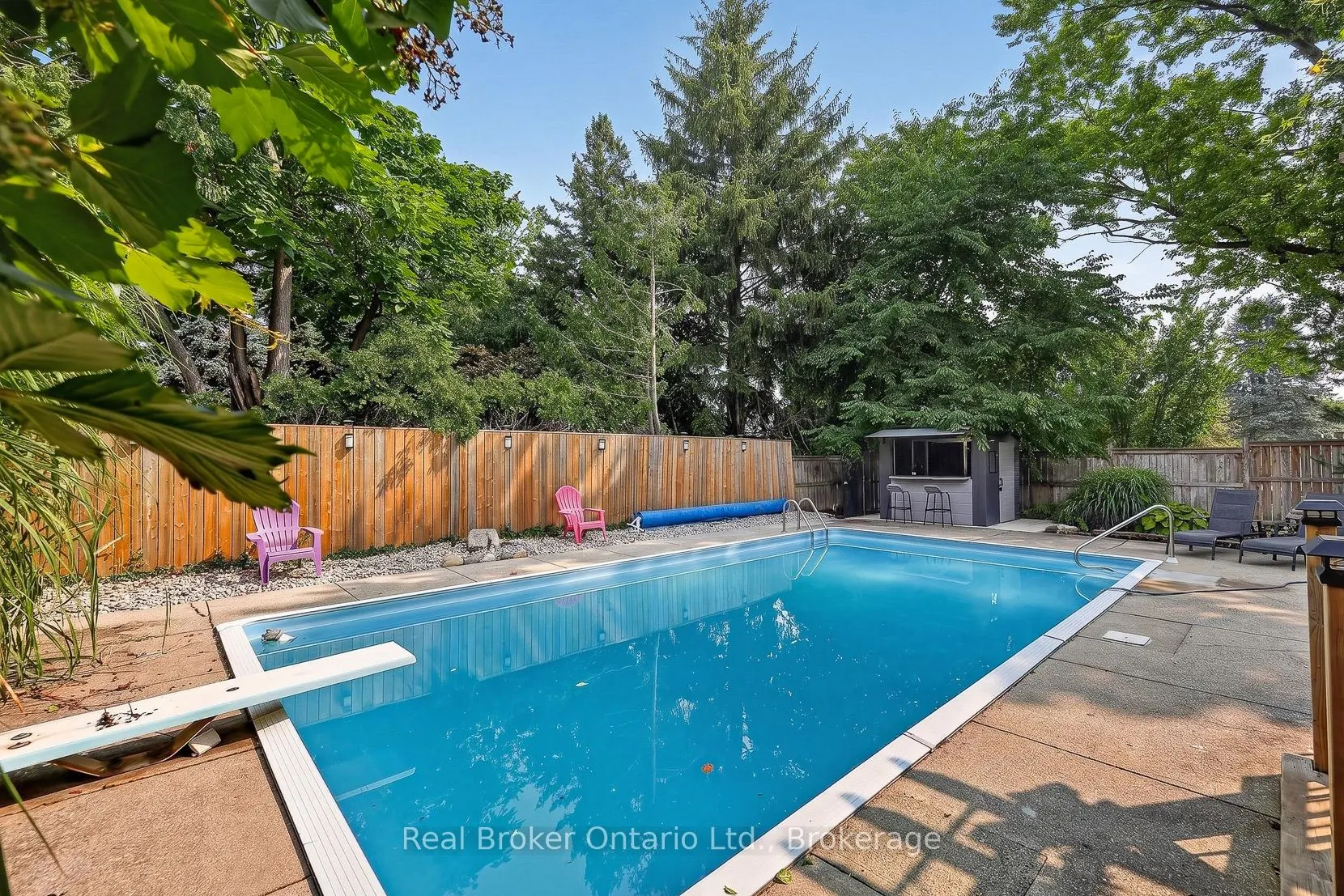 5 Gardiner Place