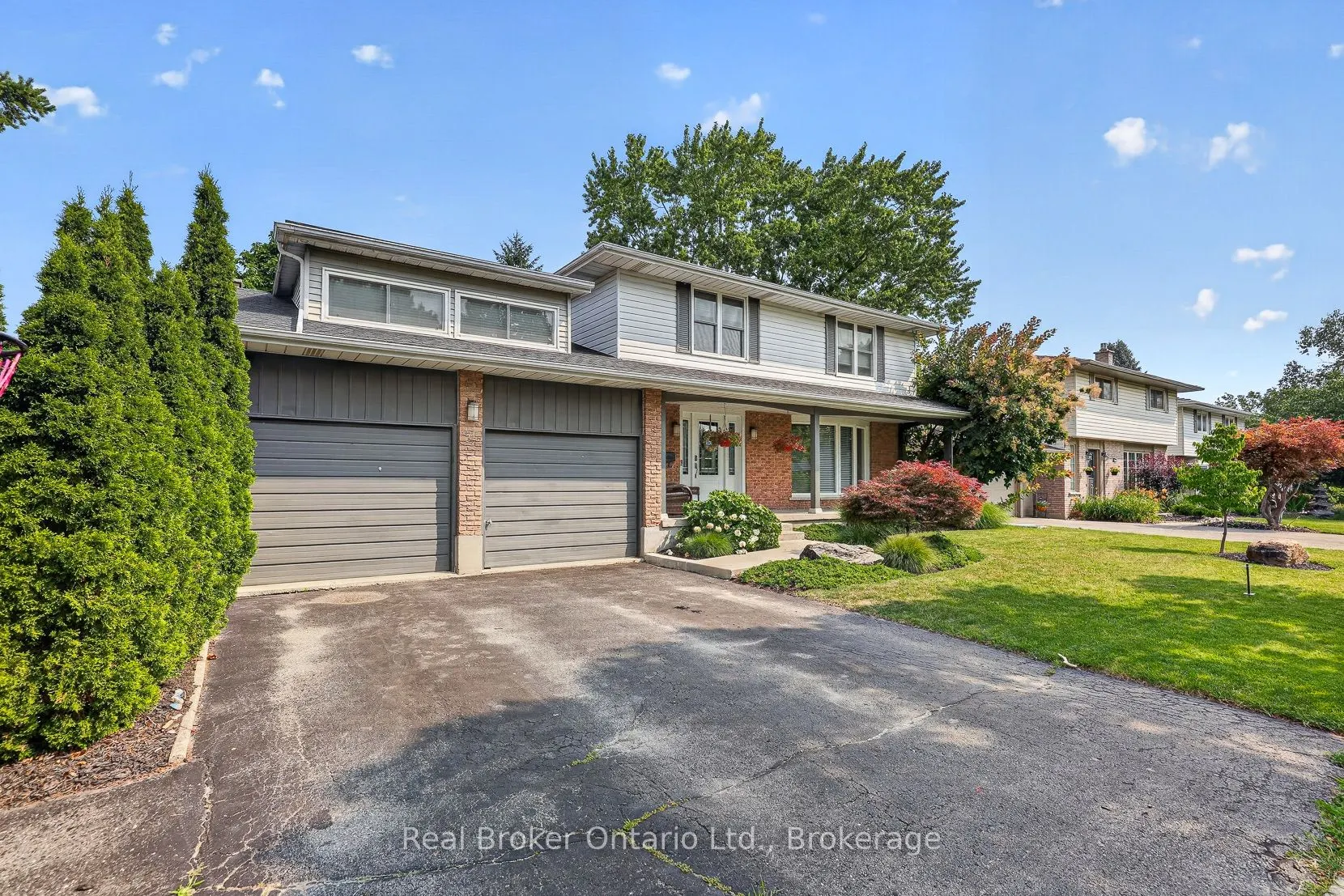5 Gardiner Place