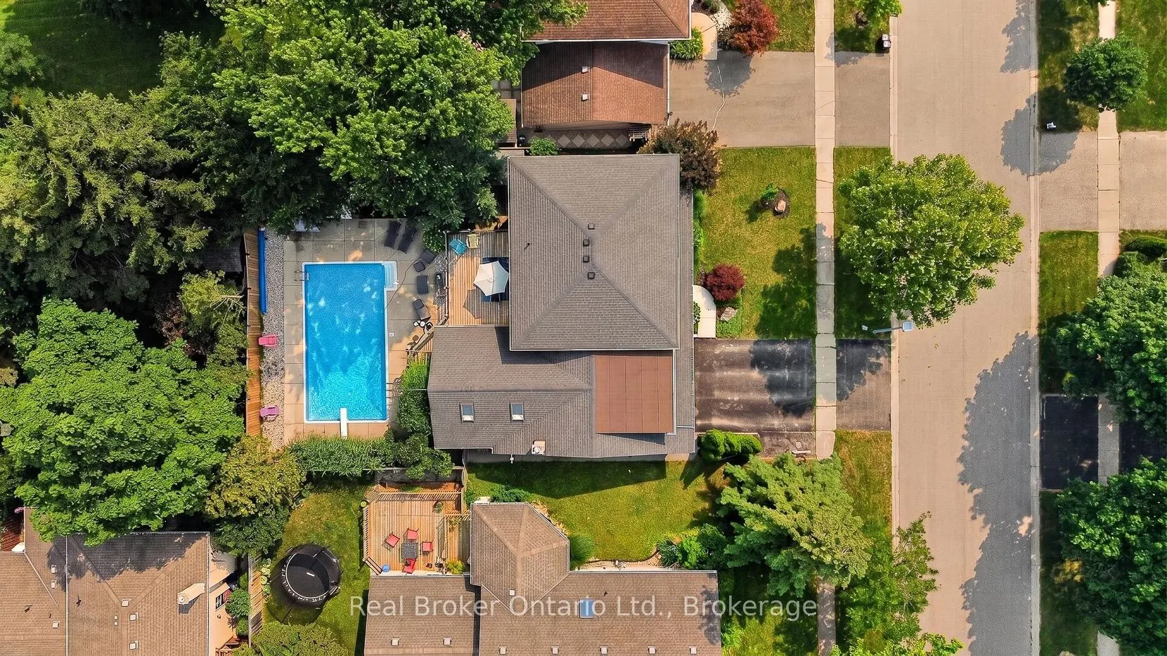 5 Gardiner Place