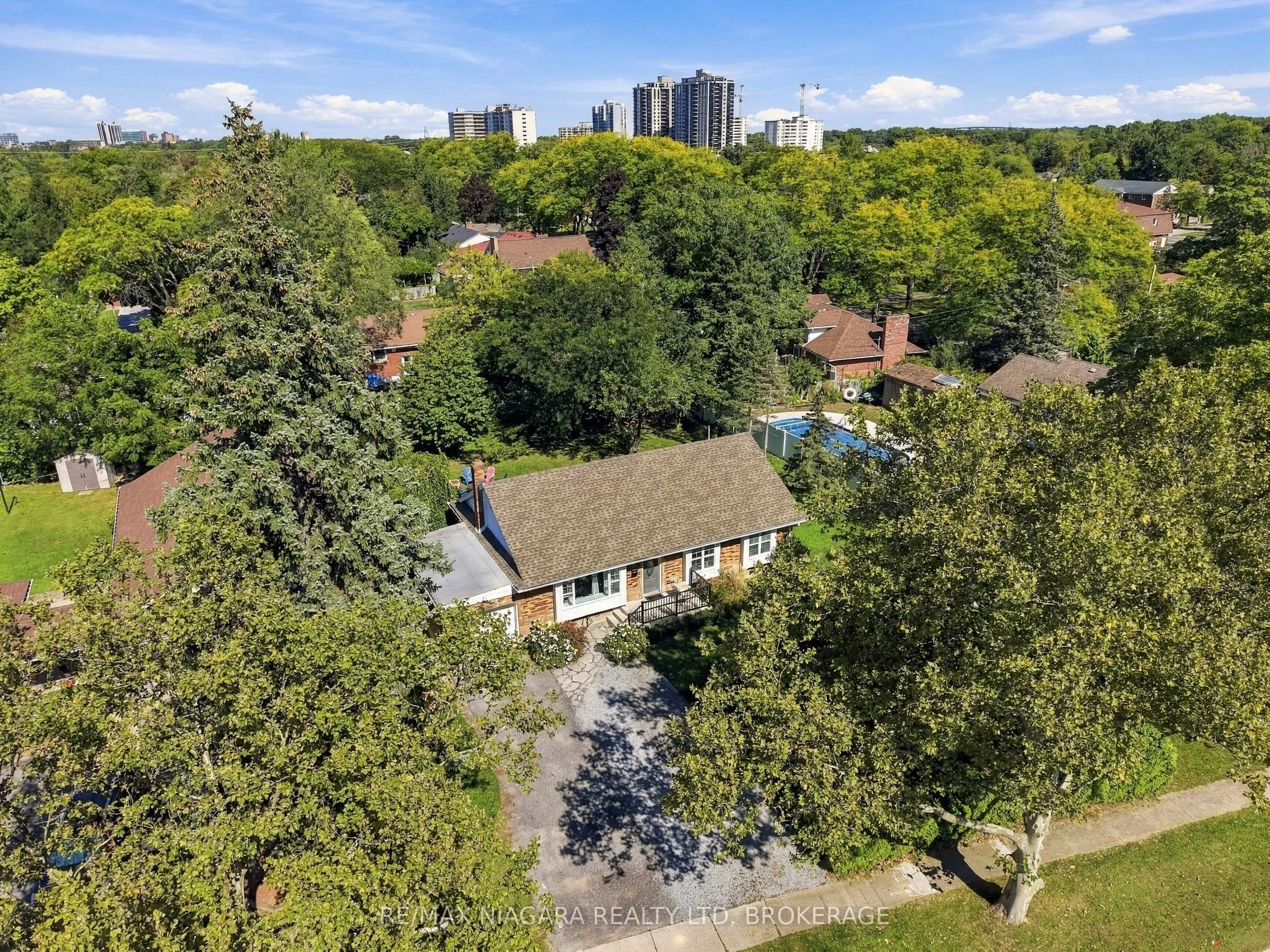97 Glendale Avenue