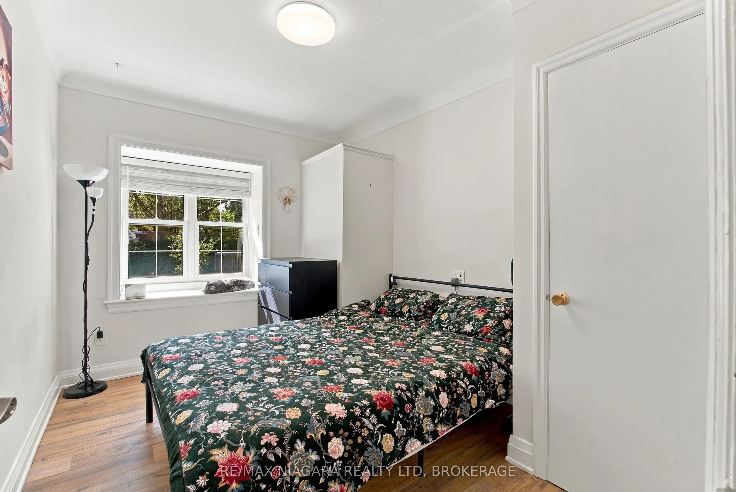 97 Glendale Avenue