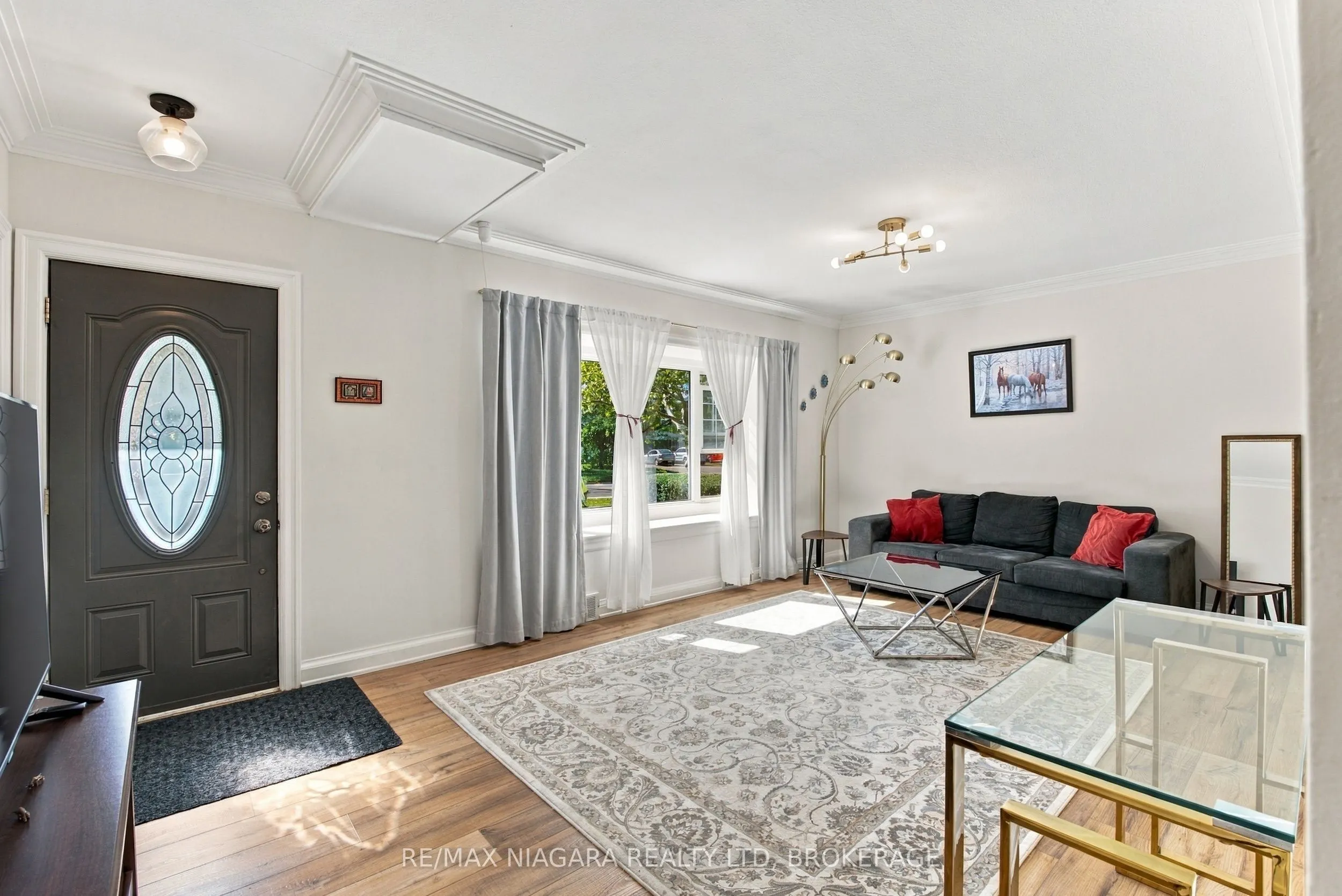 97 Glendale Avenue