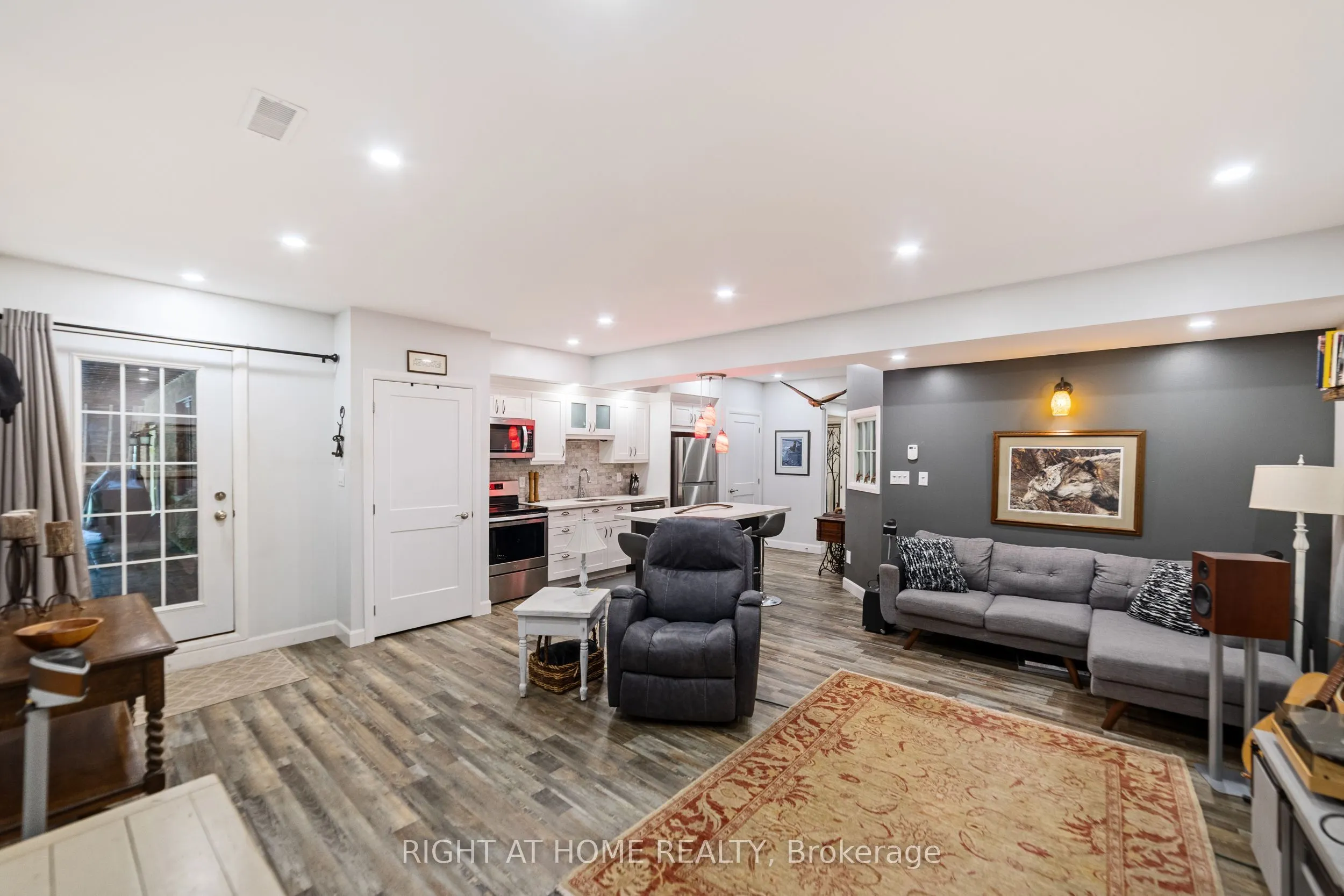 515 Hamilton Drive