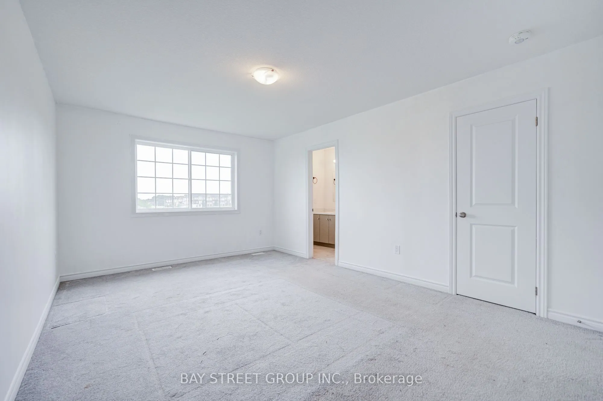 10 Elsegood Drive