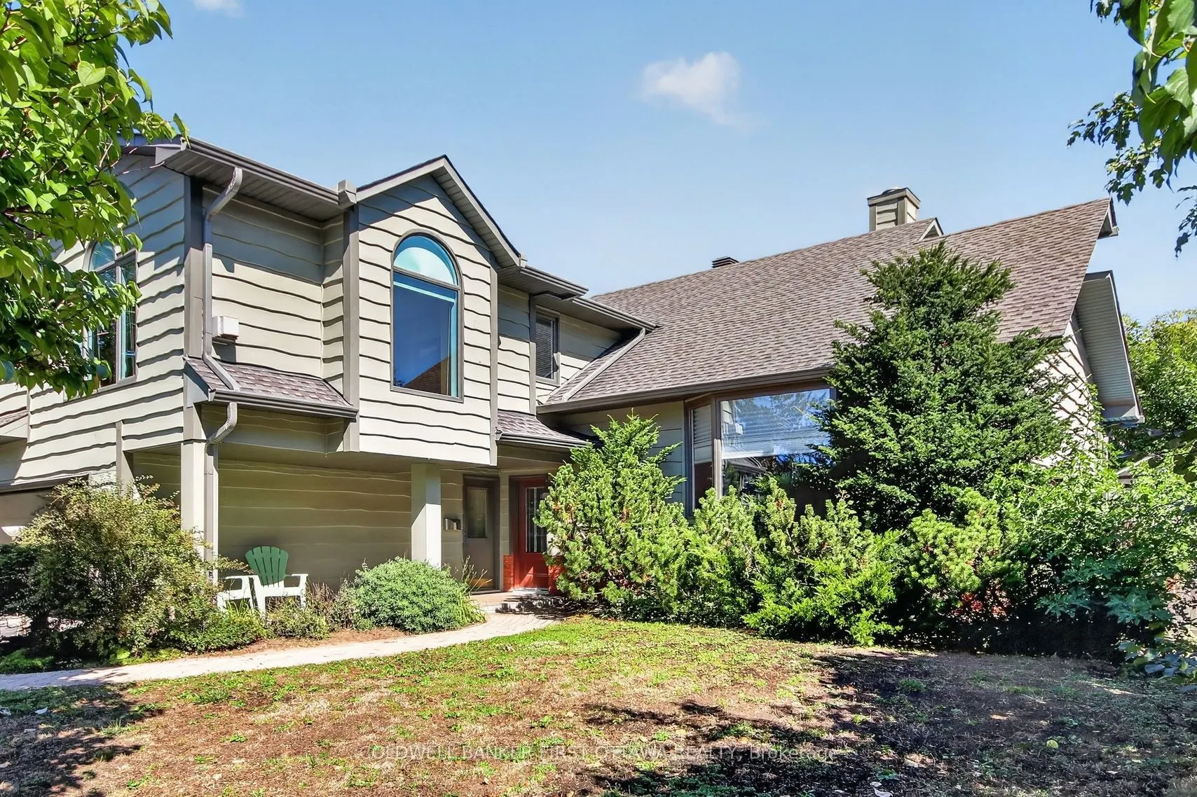9 Foxrun Lane