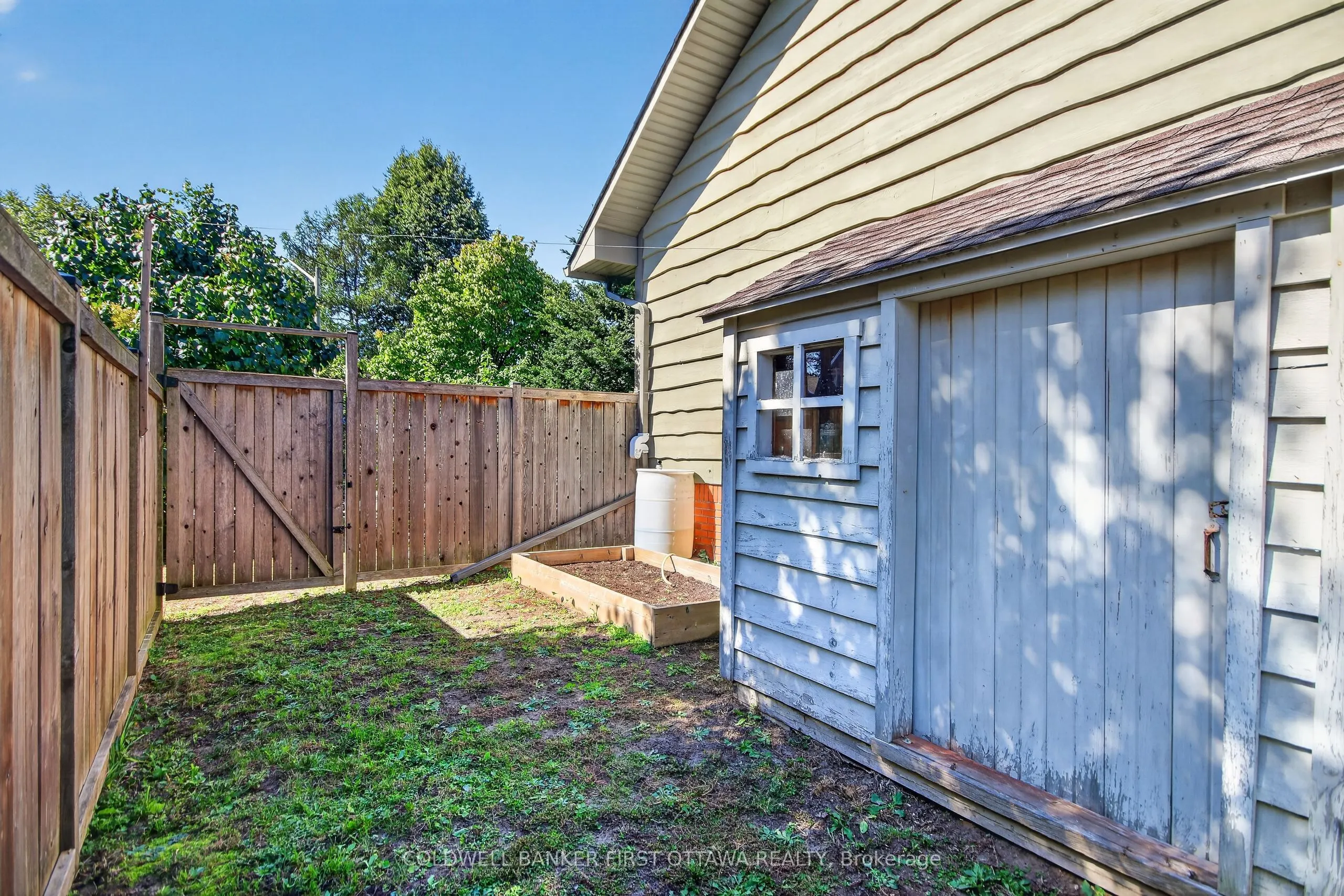 9 Foxrun Lane