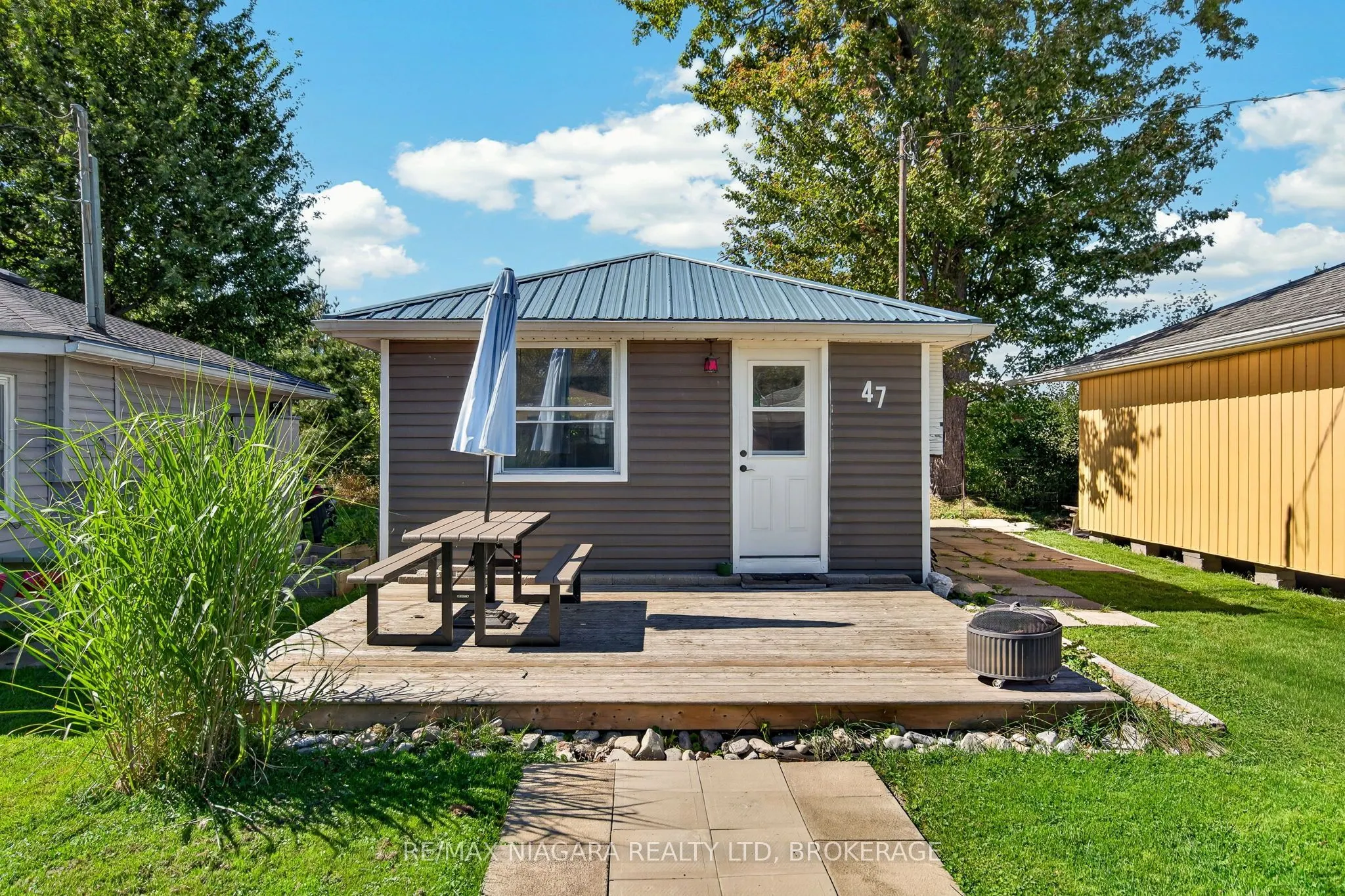 11046 Lakeshore Road #47