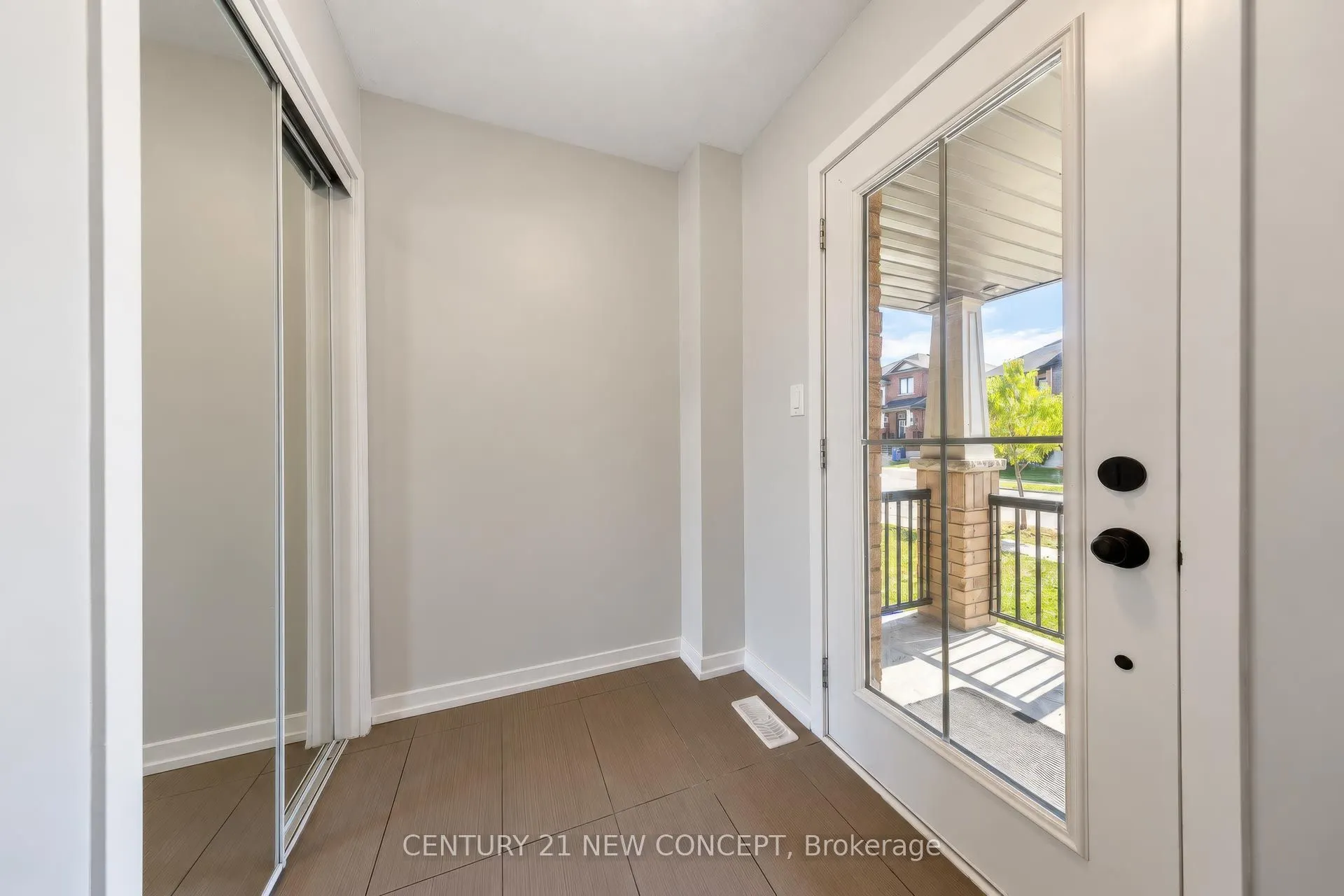 10 Scarletwood Street