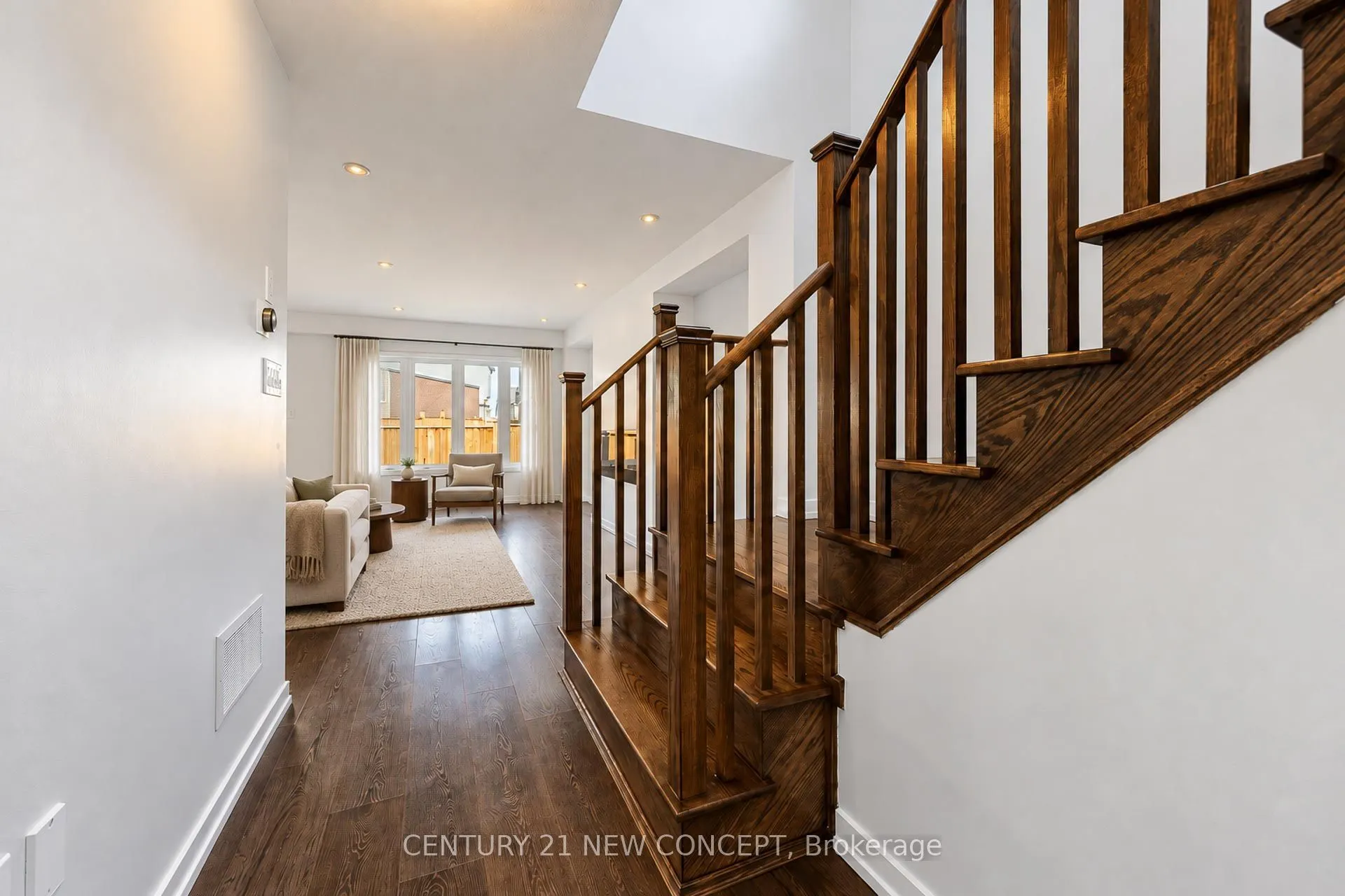 10 Scarletwood Street