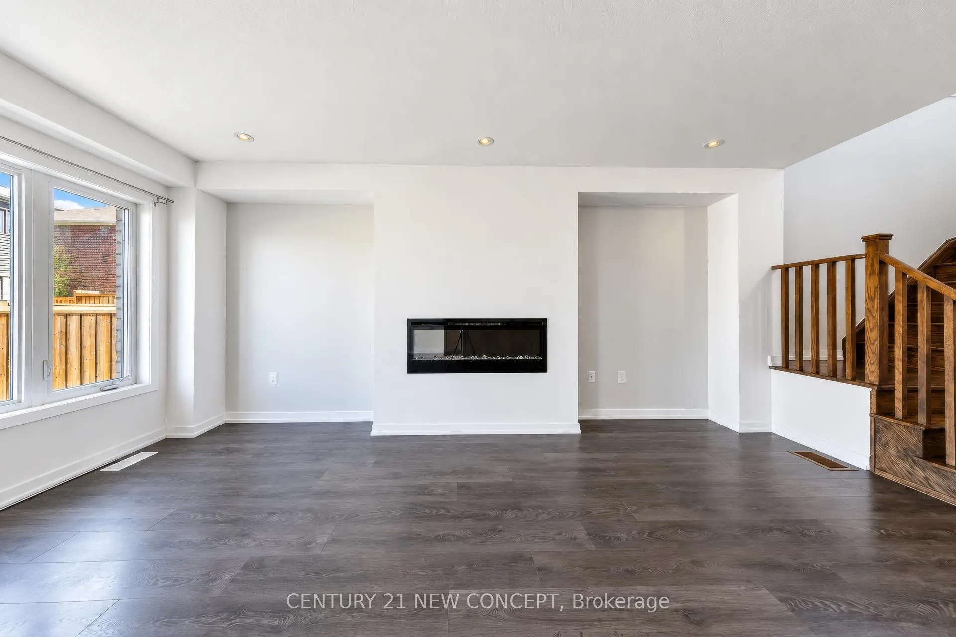 10 Scarletwood Street