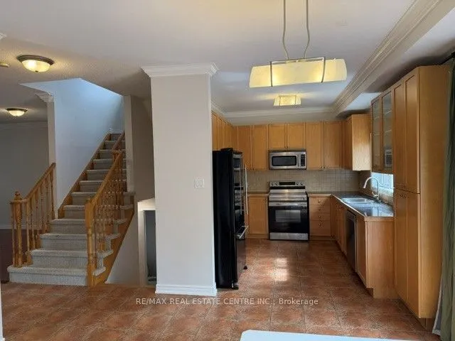 16 Panorama Way