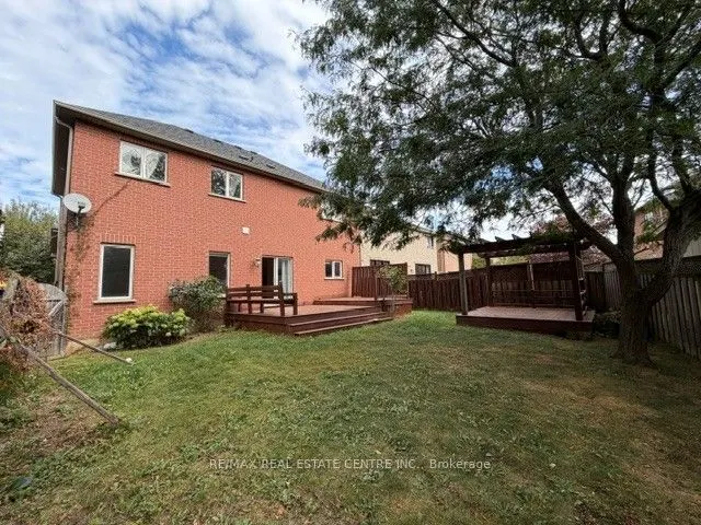16 Panorama Way
