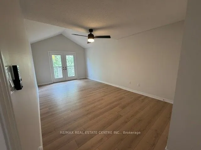 16 Panorama Way