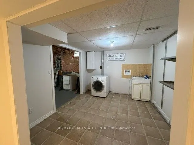 16 Panorama Way