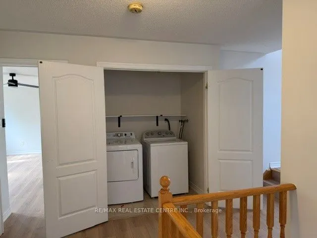 16 Panorama Way