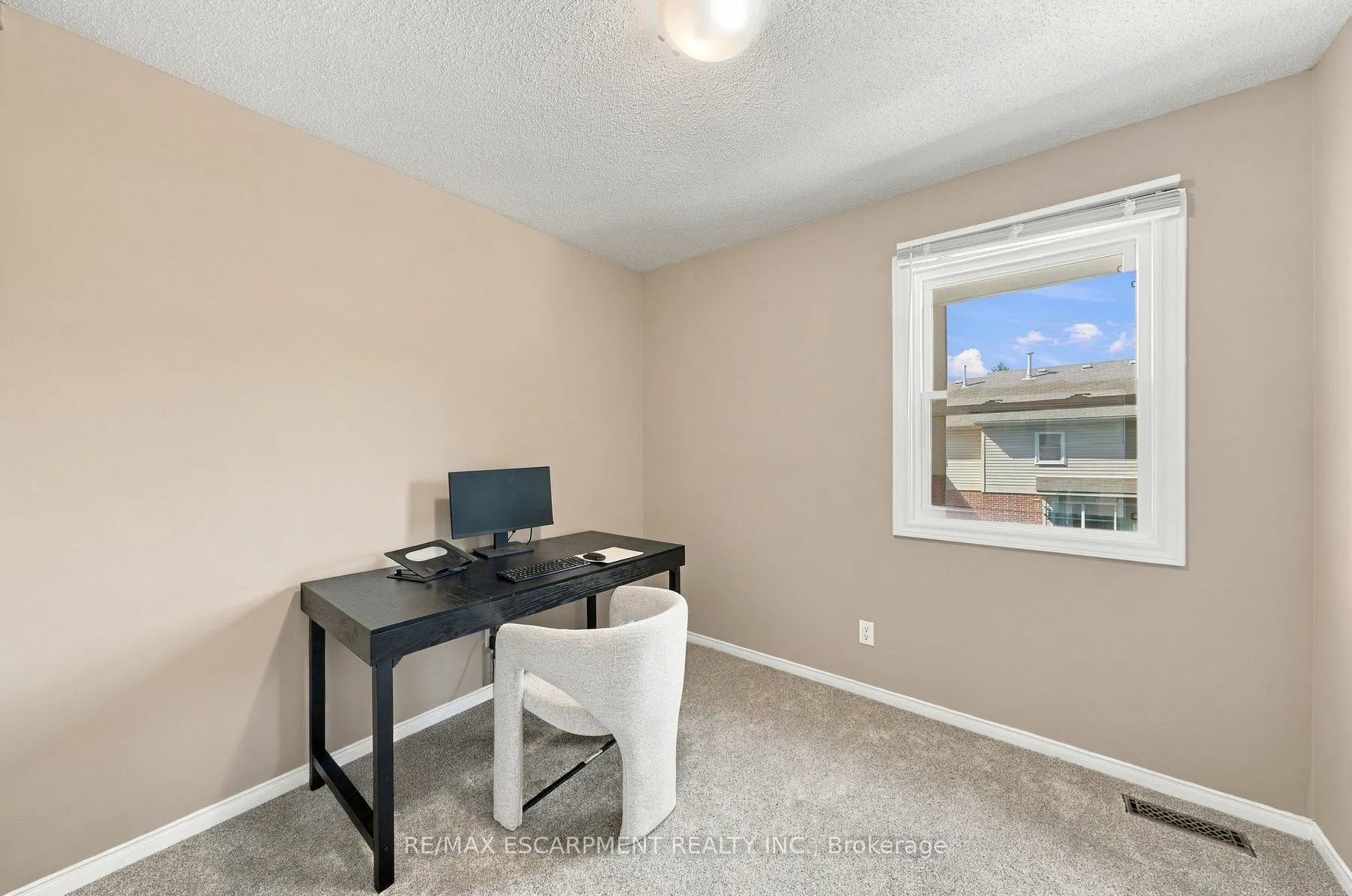 55 Kerman Avenue #47