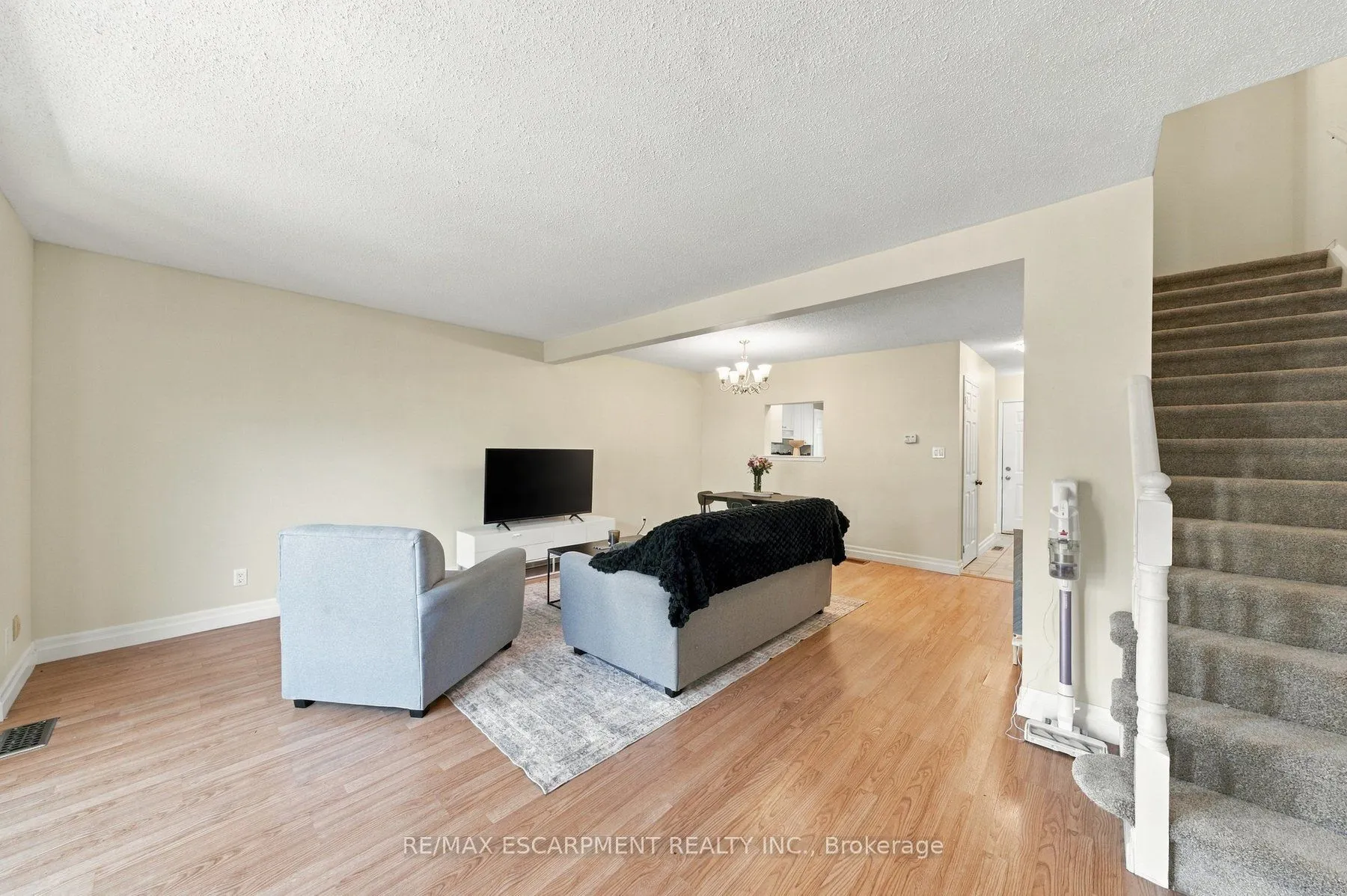 55 Kerman Avenue #47