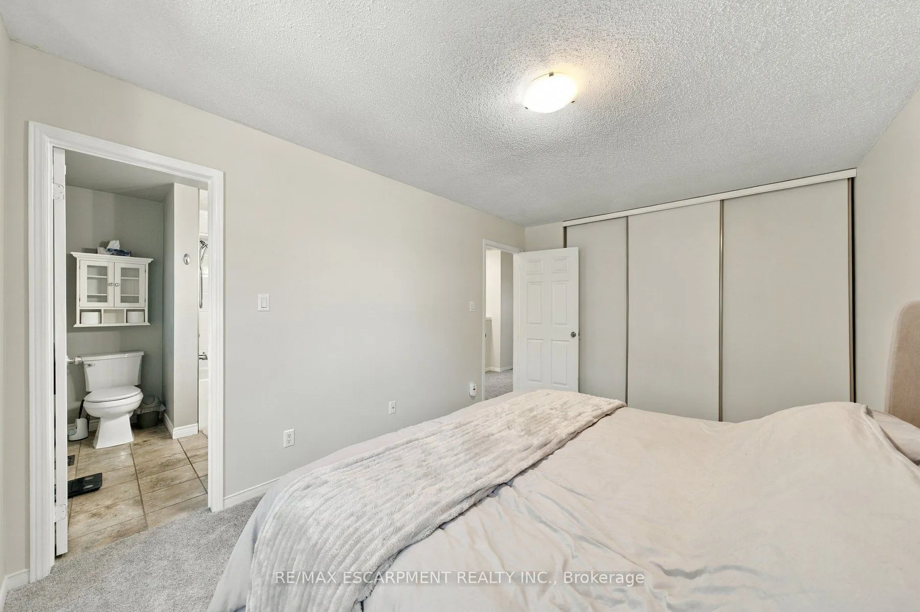 55 Kerman Avenue #47