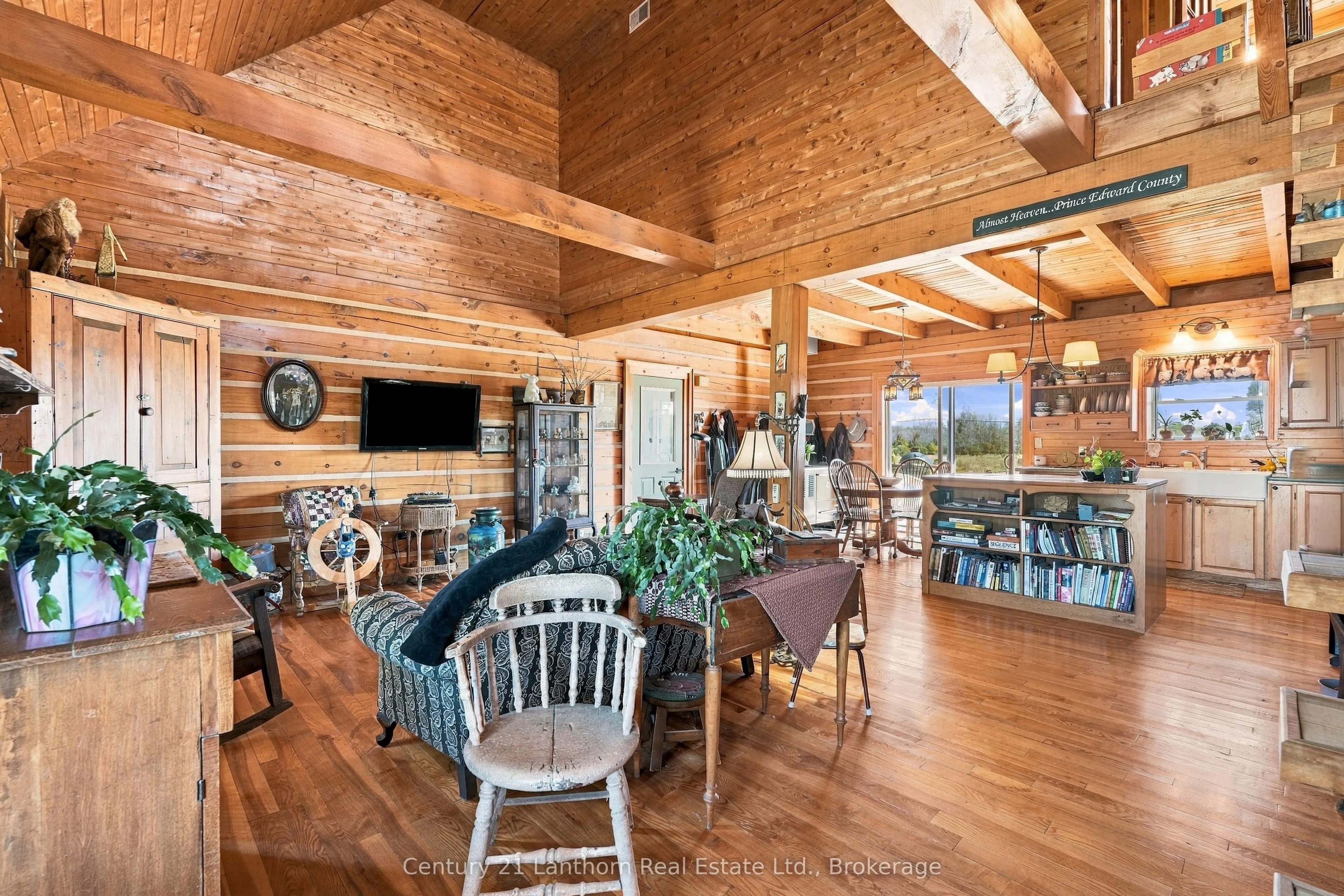 939 Kelly Road