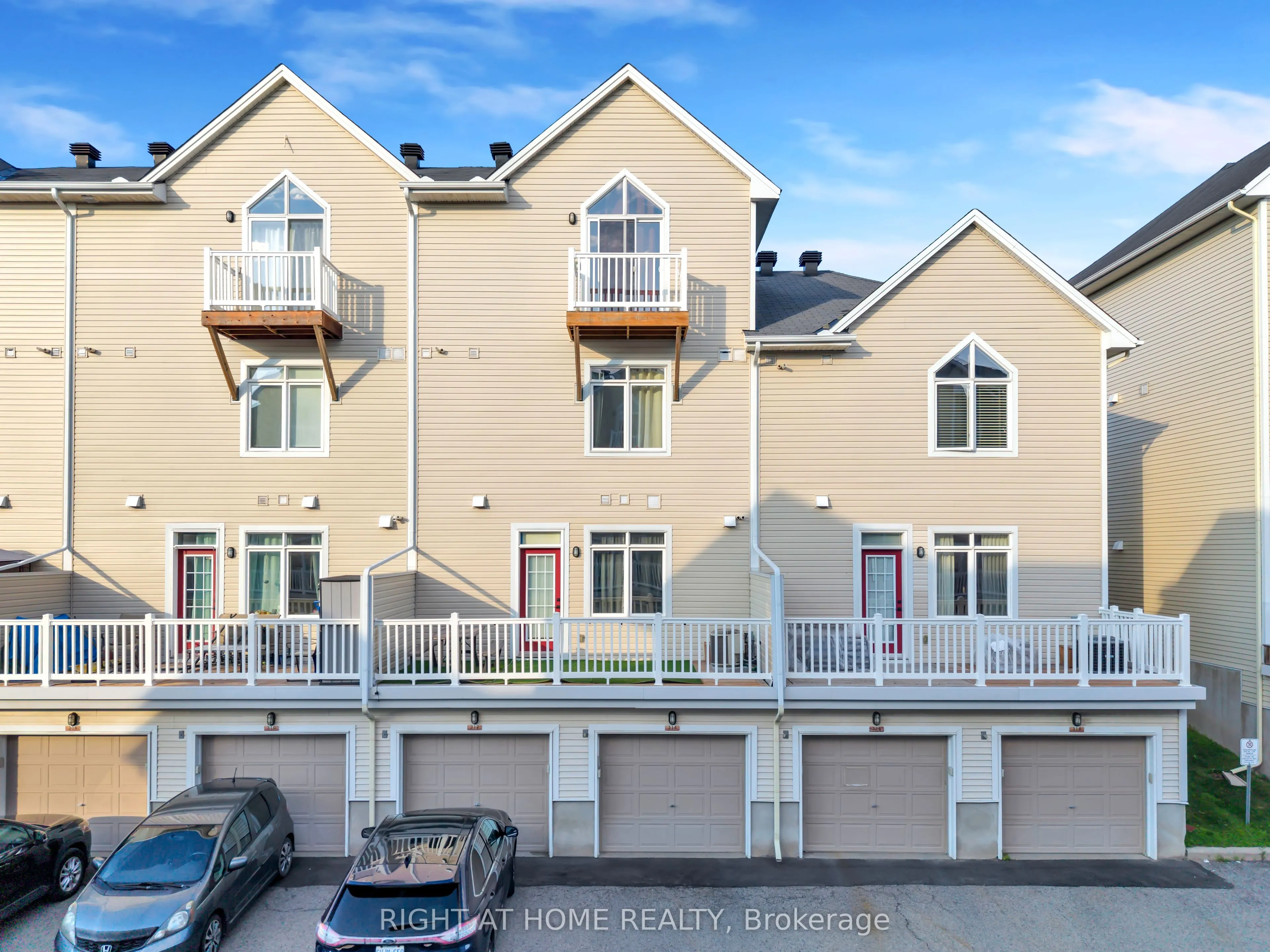 314 Royal Fern Way #8