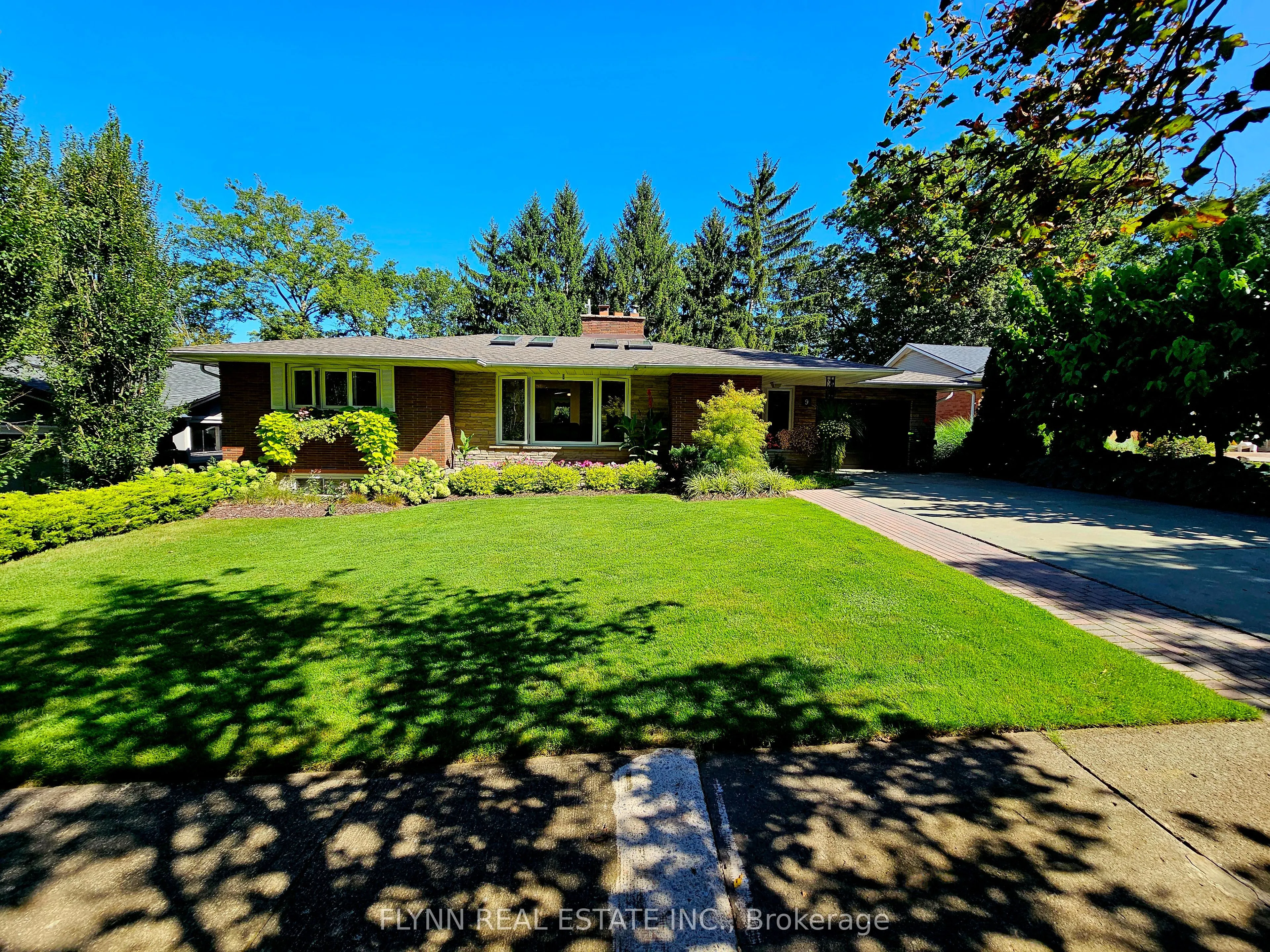 9 Allandale Drive