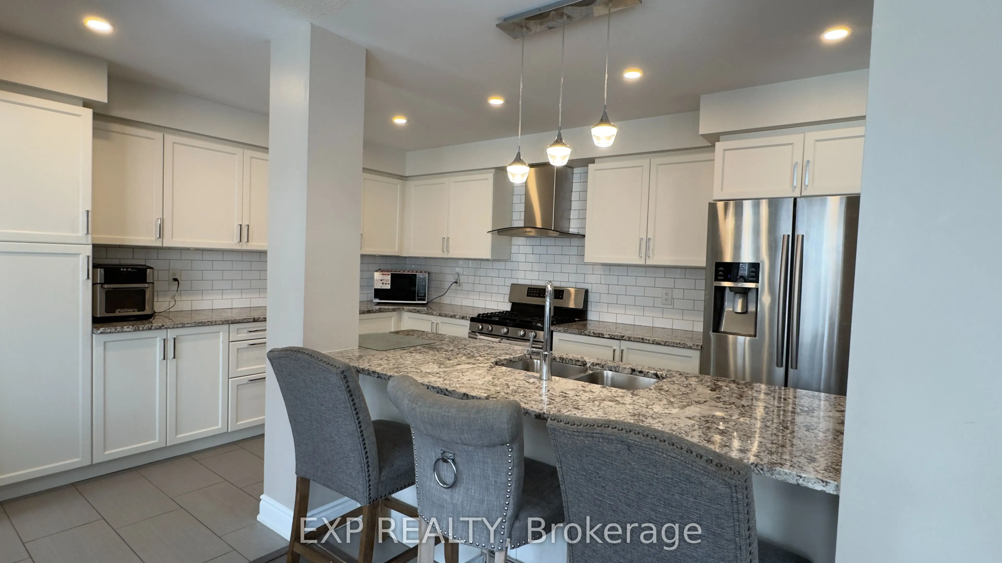 8040 Blue Ash Lane
