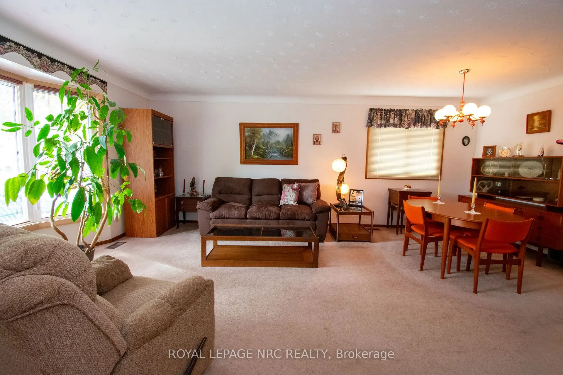 81 Ziraldo Road N