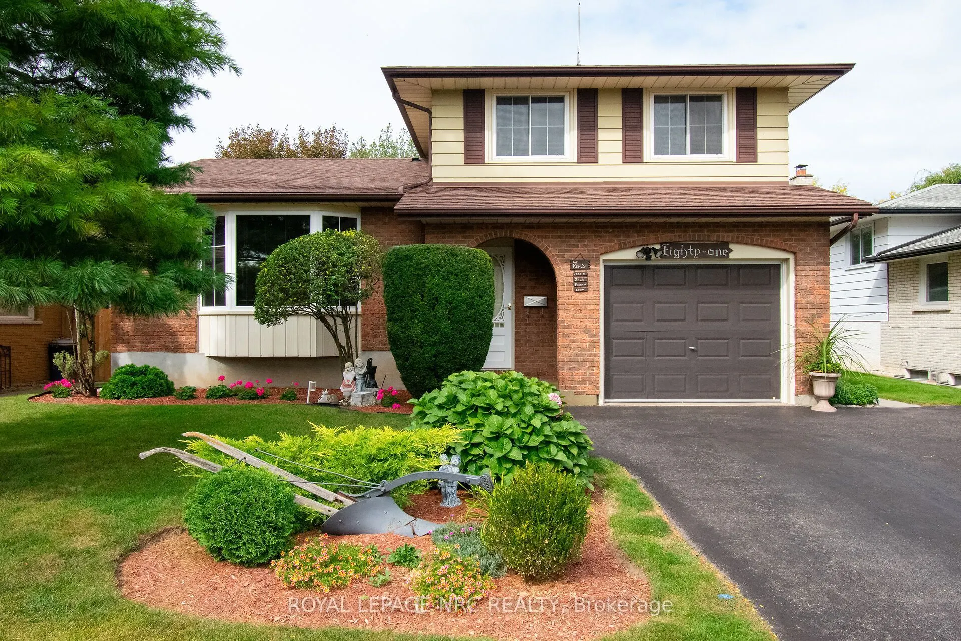 81 Ziraldo Road N