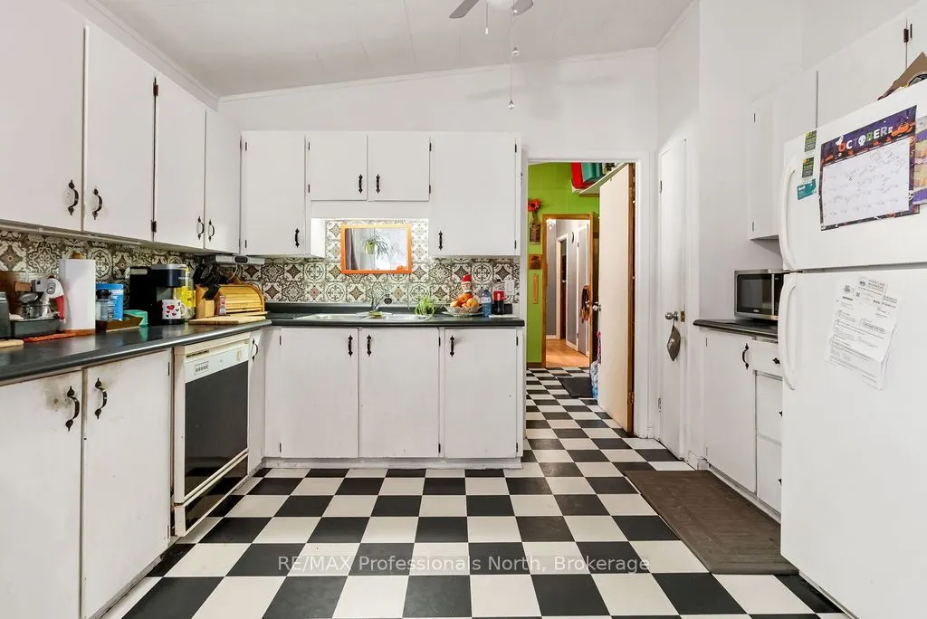 63 Sunnyside Street