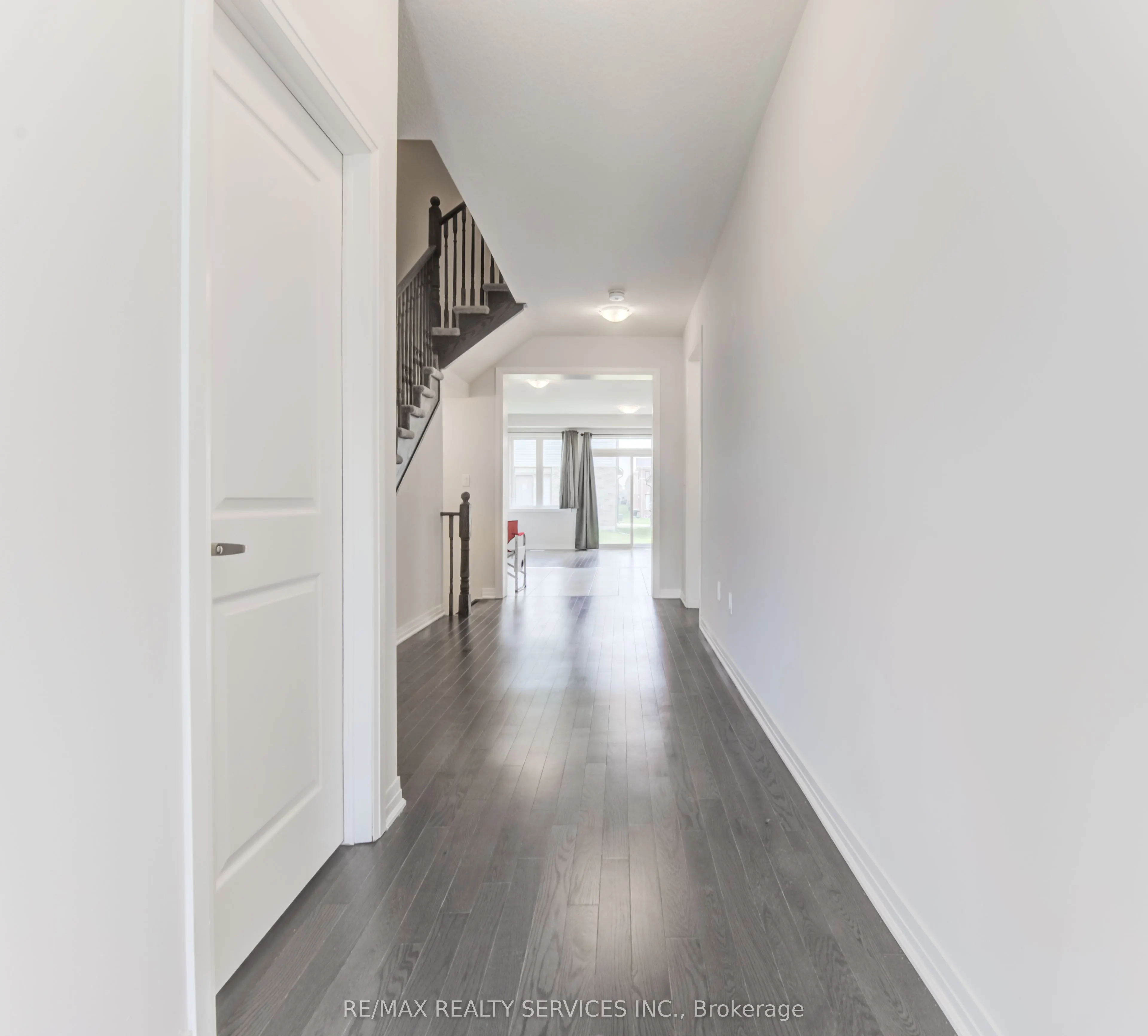 73 Prince Phillip Boulevard